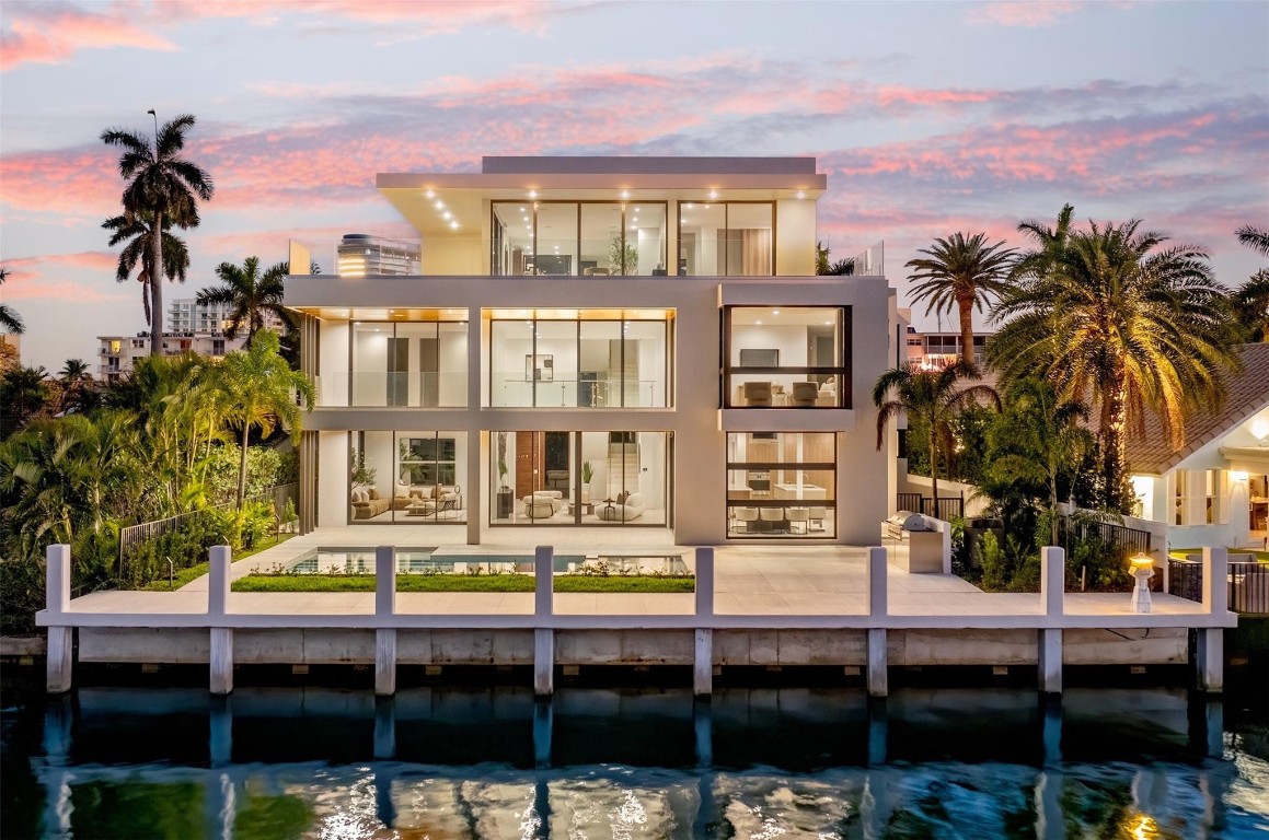 Lauderdale Harbors - Residential