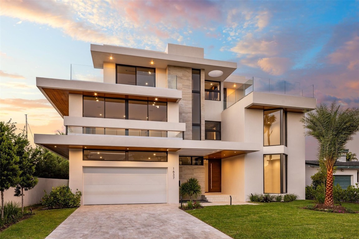 Lauderdale Harbors - Residential