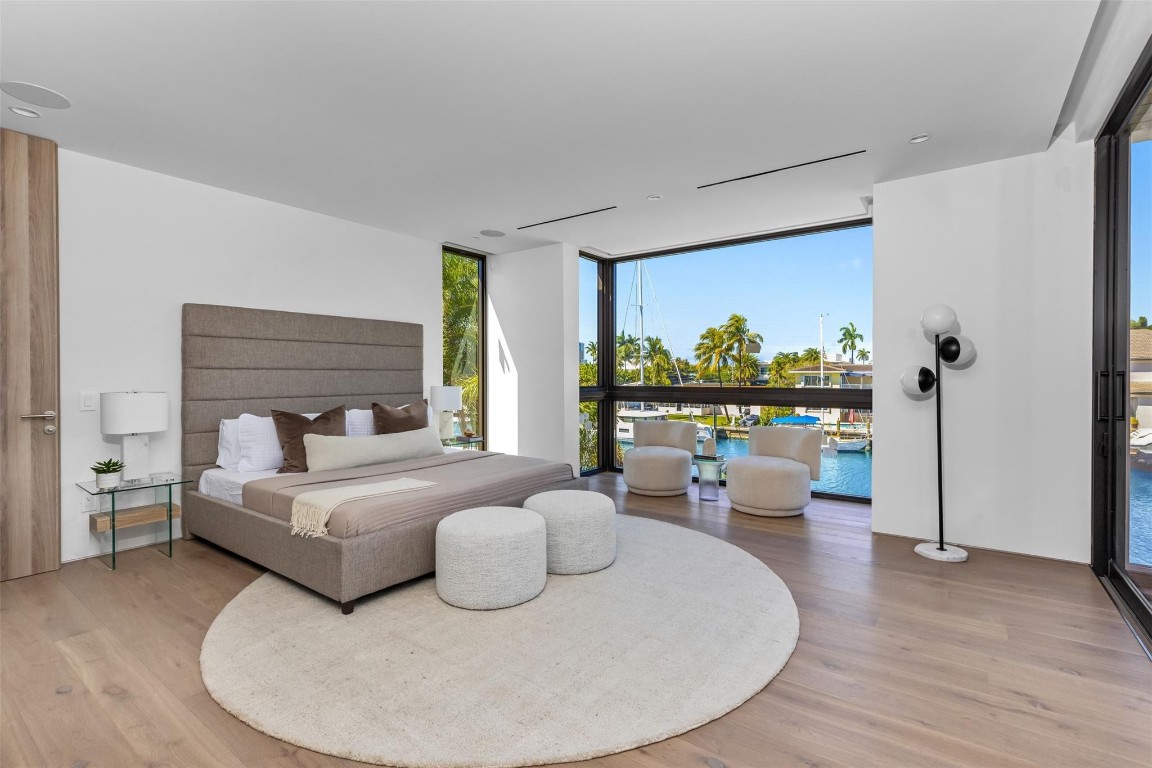 Lauderdale Harbors - Residential