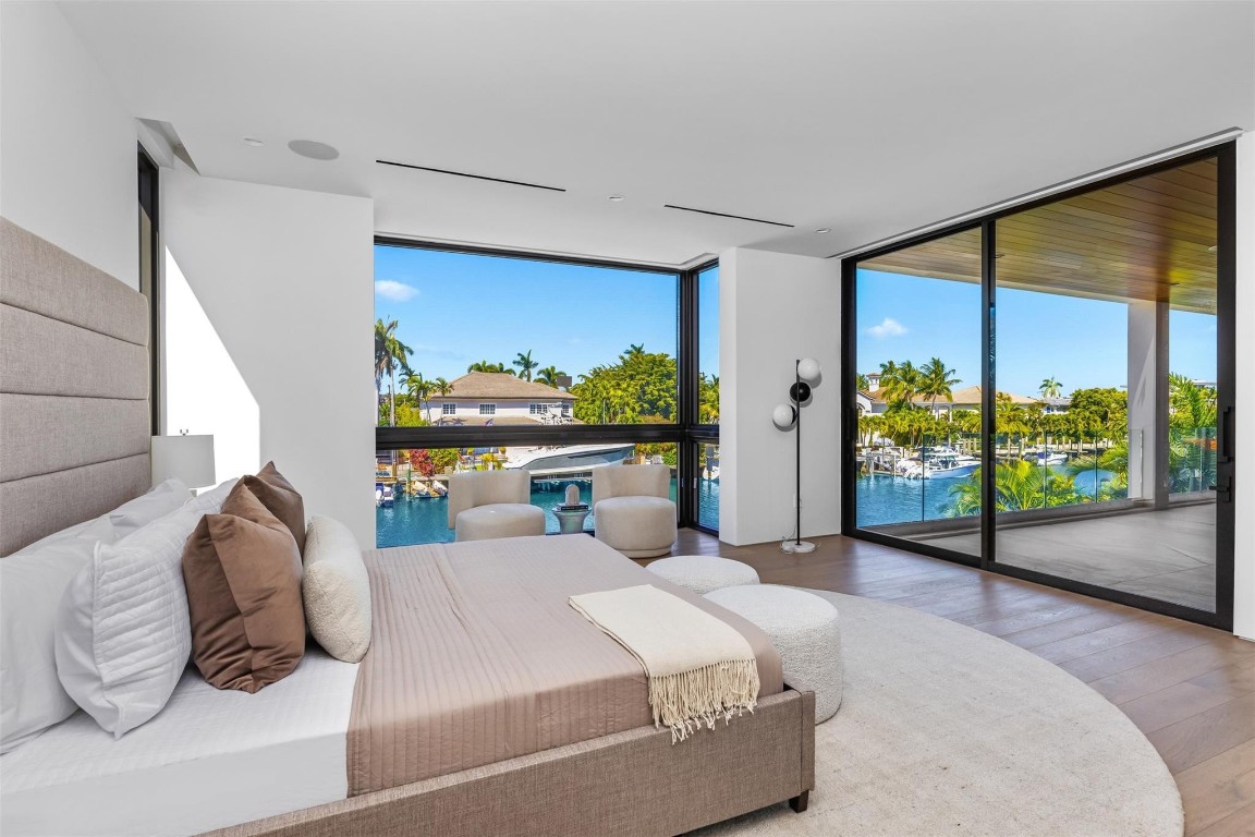 Lauderdale Harbors - Residential