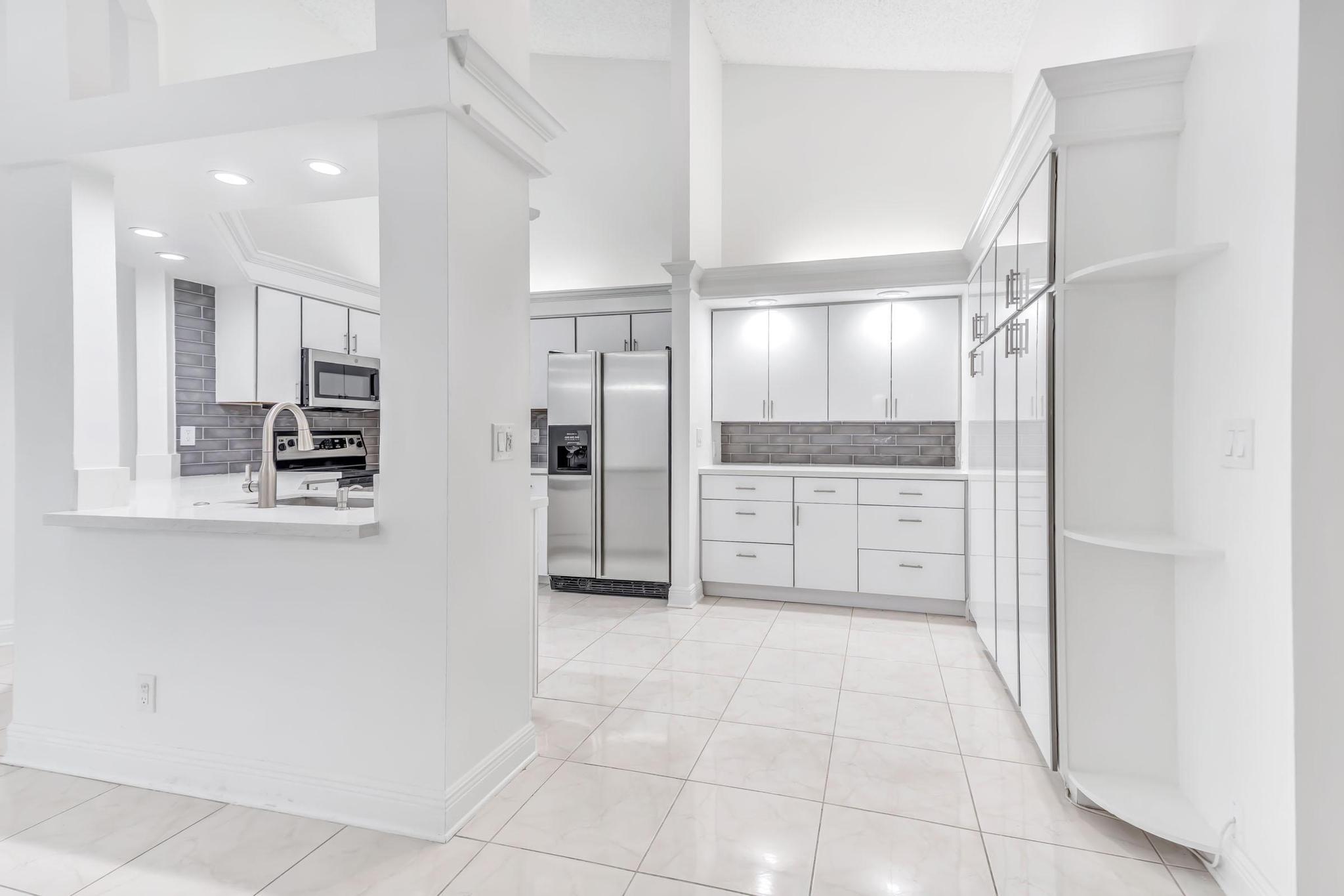 BOCA GARDENS 4 - Residential