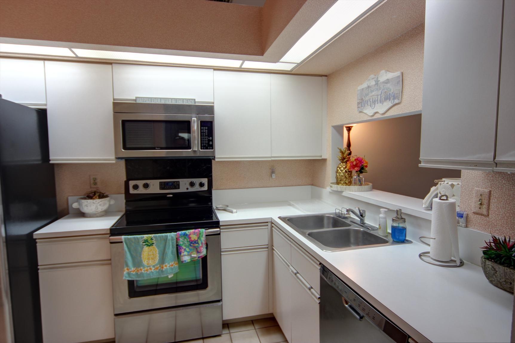 SEA OATS OF JUNO BEACH CONDO - Residential Lease