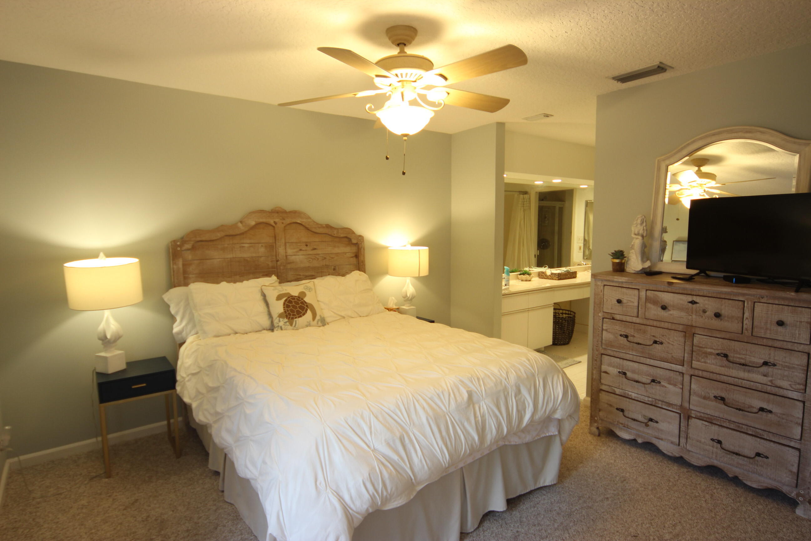 SEA OATS OF JUNO BEACH CONDO - Residential Lease
