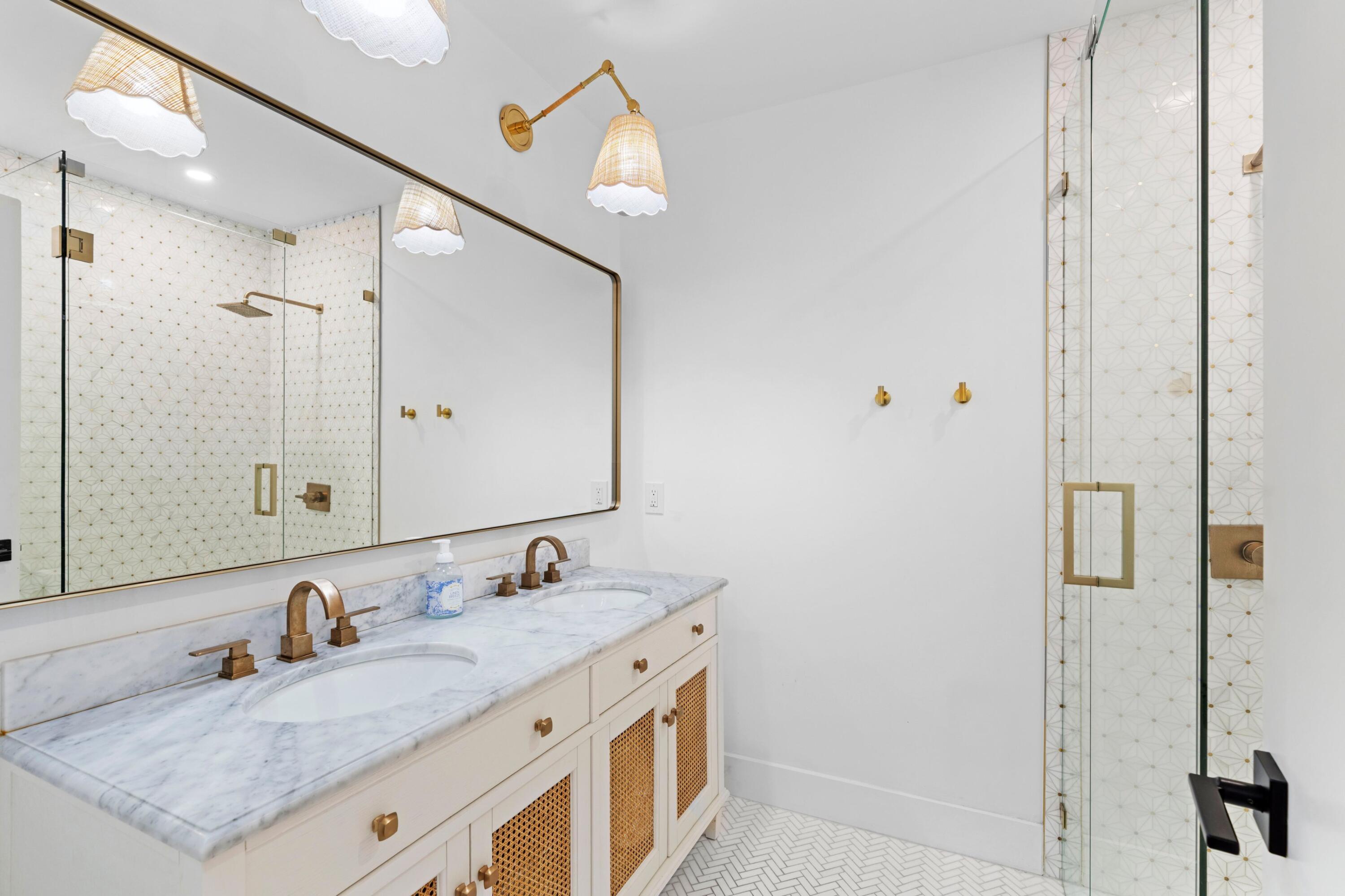 COASTAL SHORES WEST - Residential