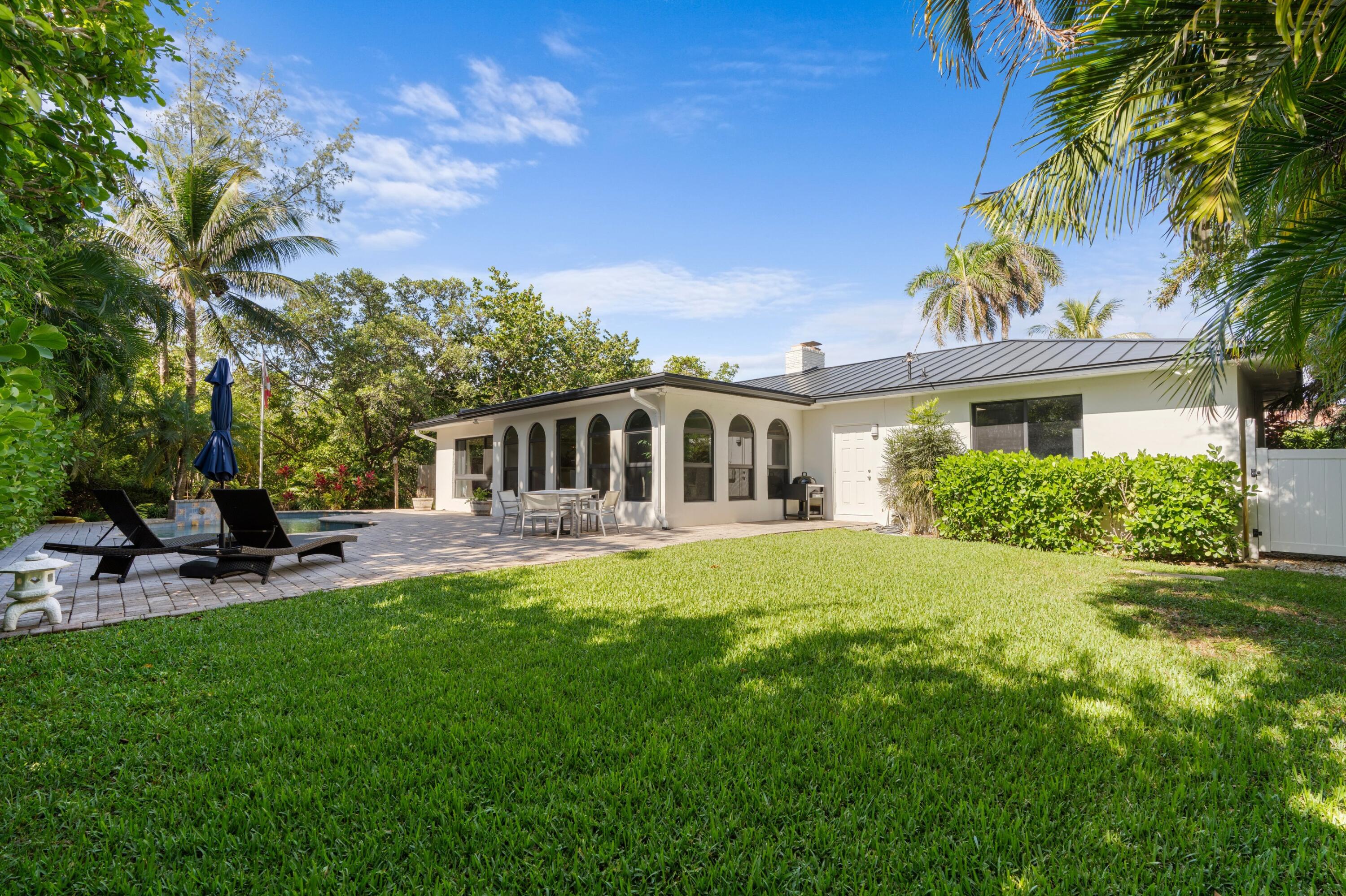 COASTAL SHORES WEST - Residential