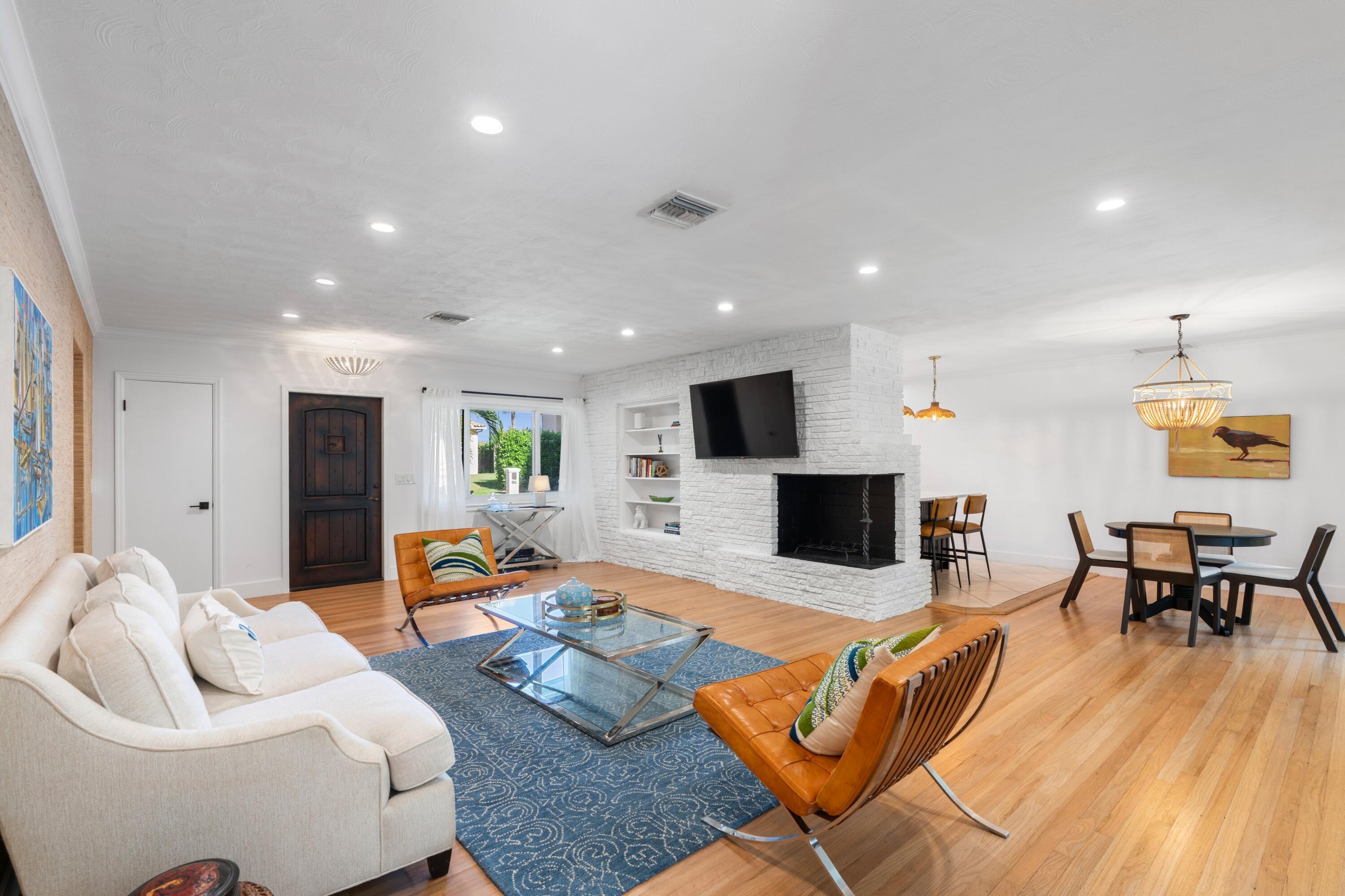 COASTAL SHORES WEST - Residential