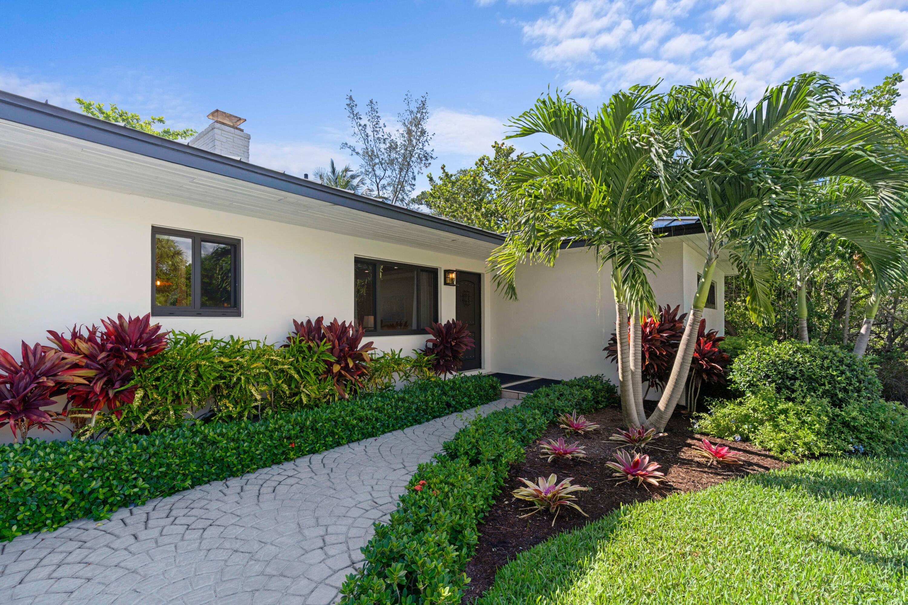 COASTAL SHORES WEST - Residential