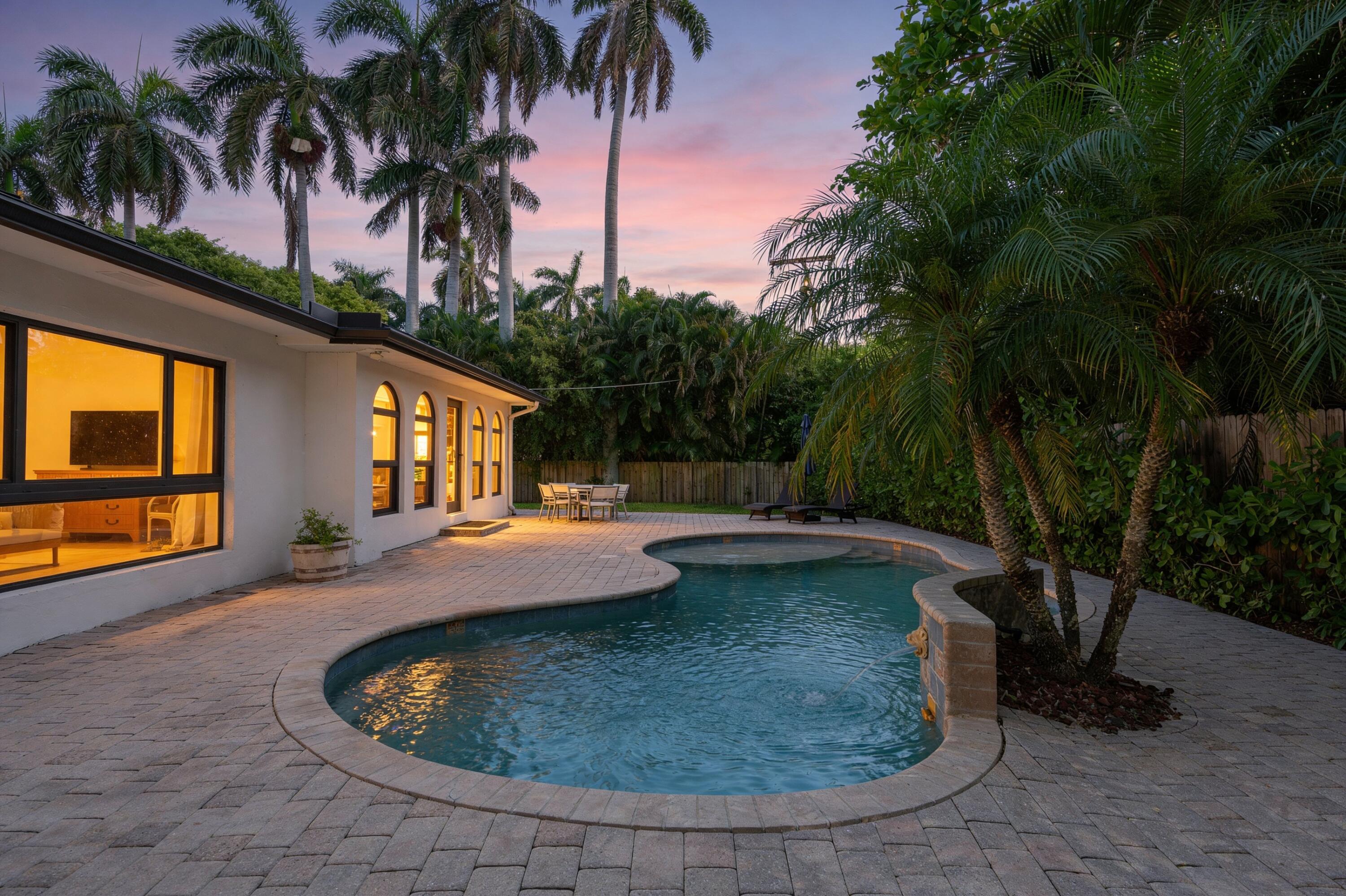 COASTAL SHORES WEST - Residential