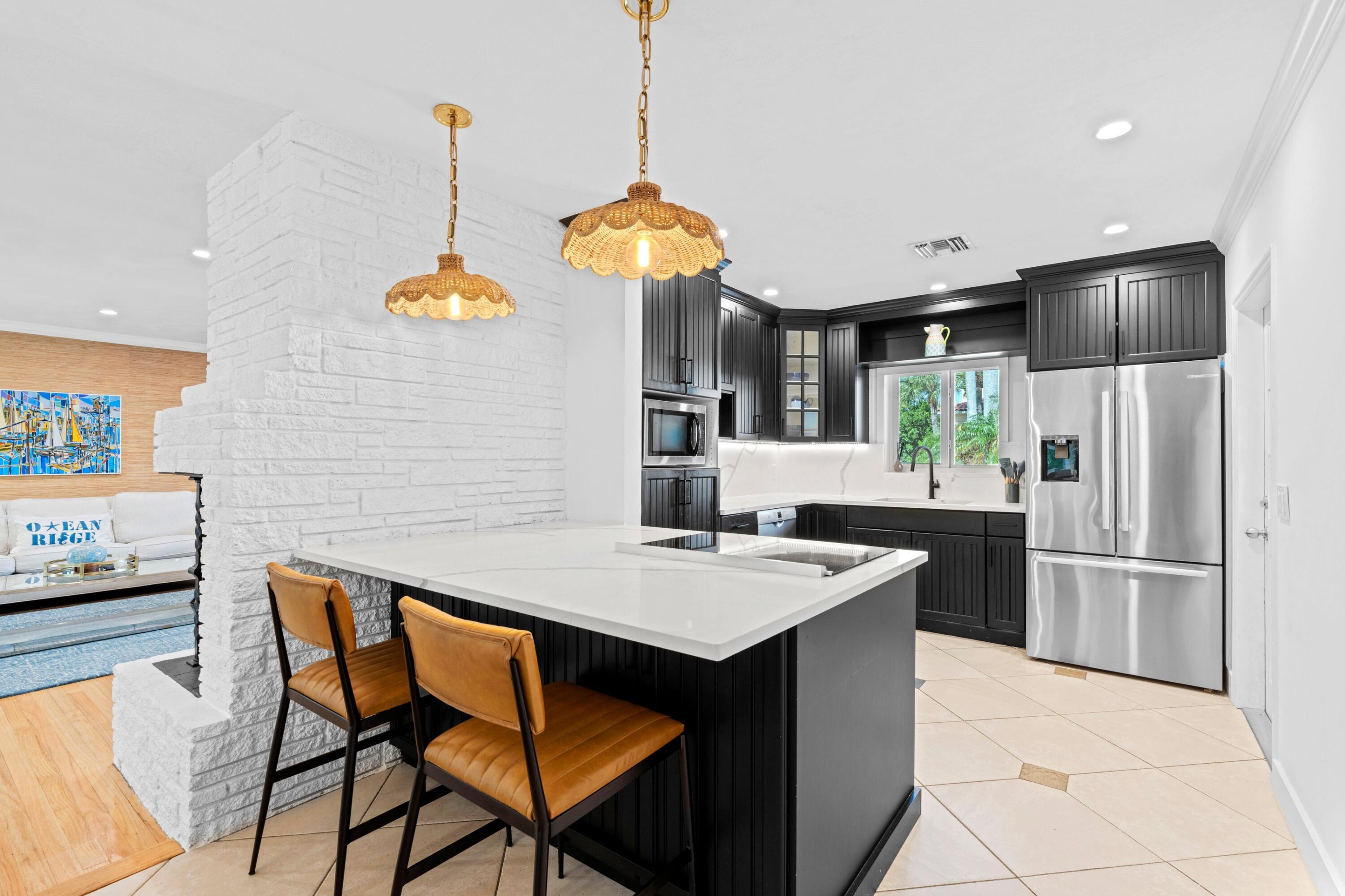 COASTAL SHORES WEST - Residential