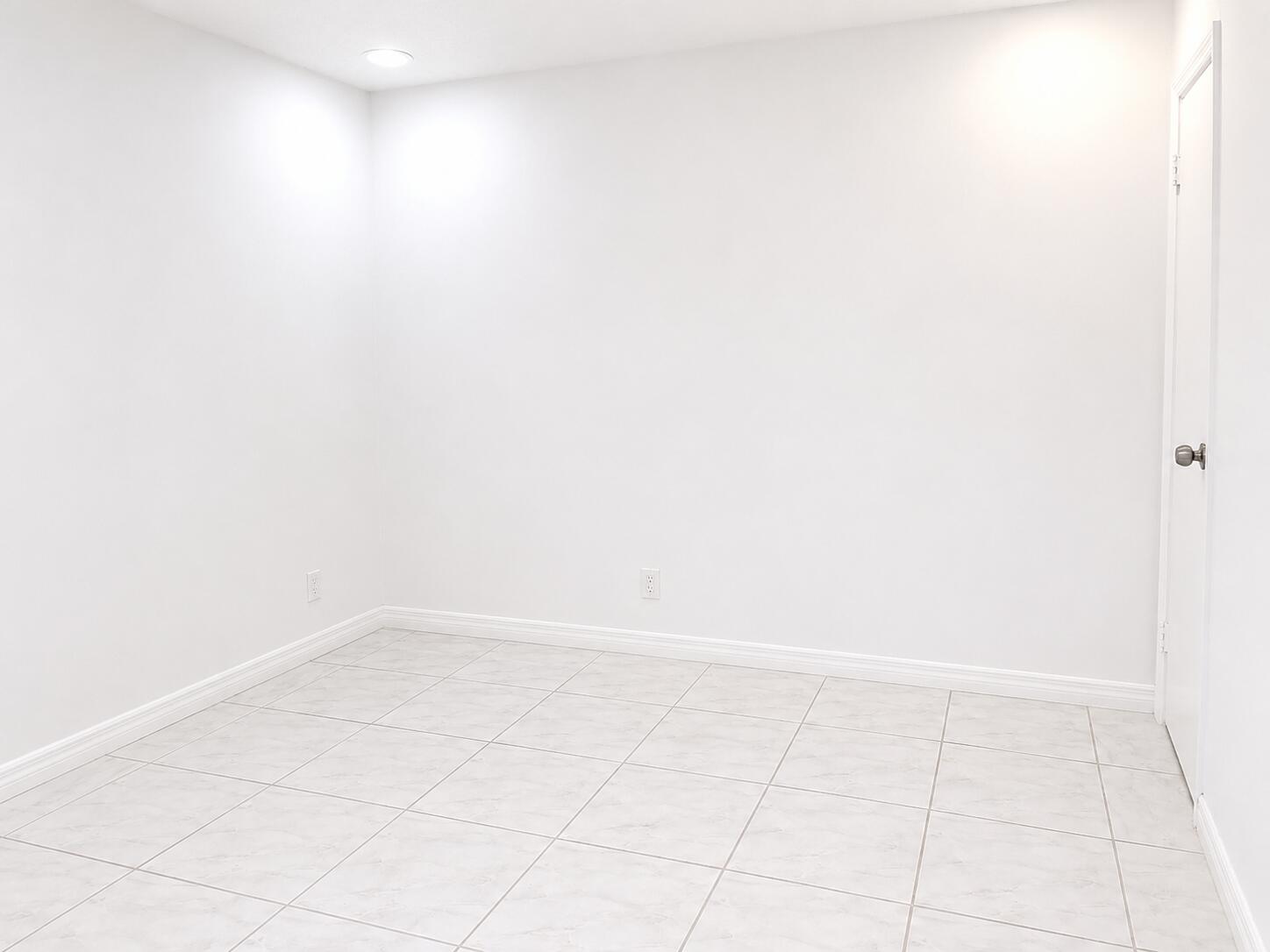 HIDDEN VALLEY SEC 1 - Residential Lease