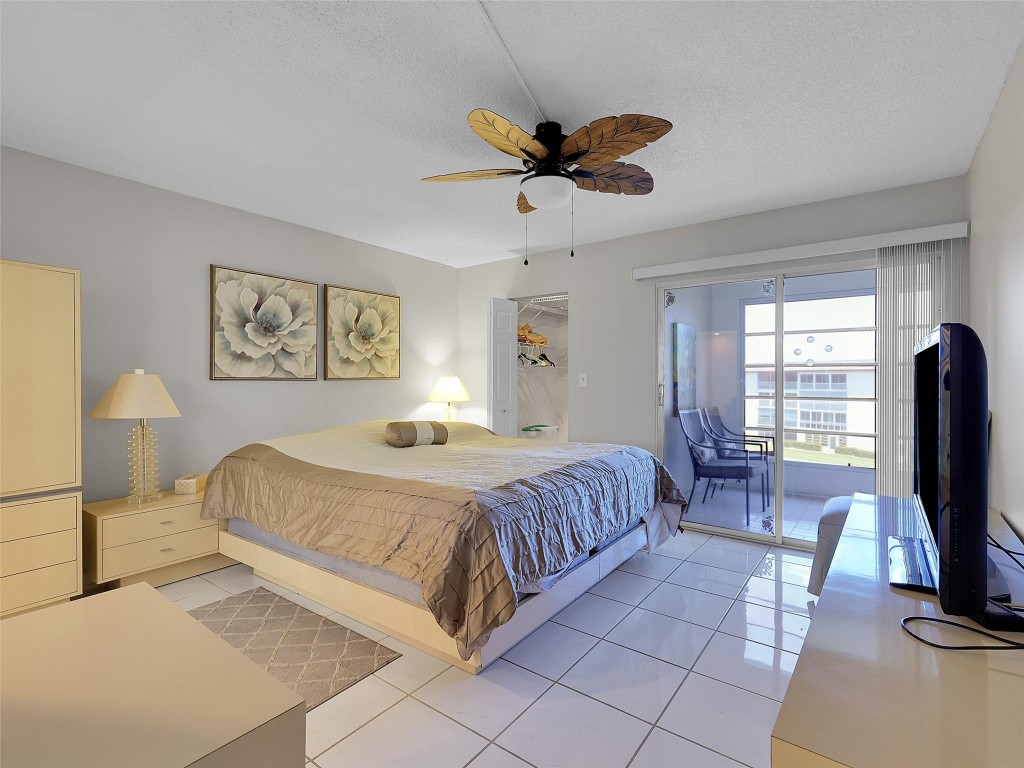 WYNMOOR VILLAGE - Residential