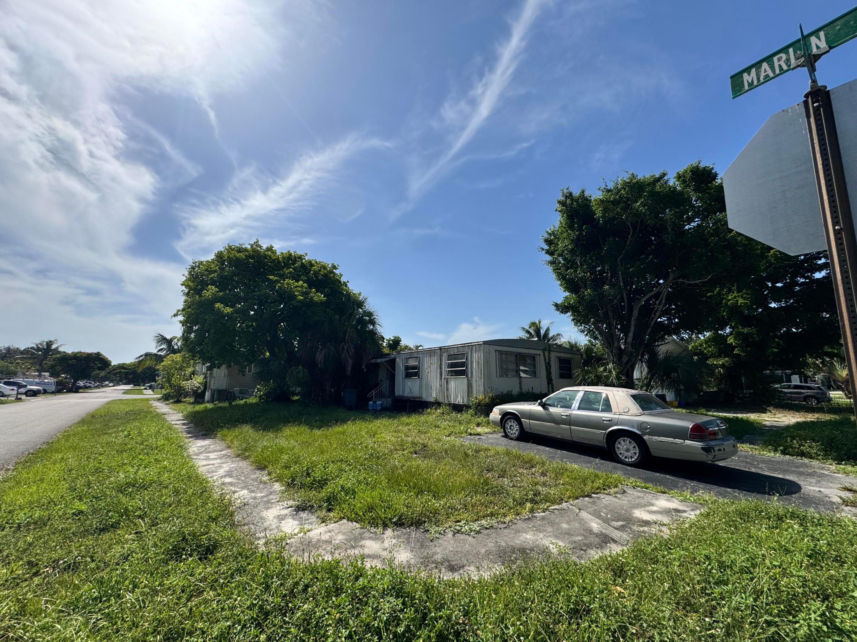 WATERGATE MOBILE HOME - Residential