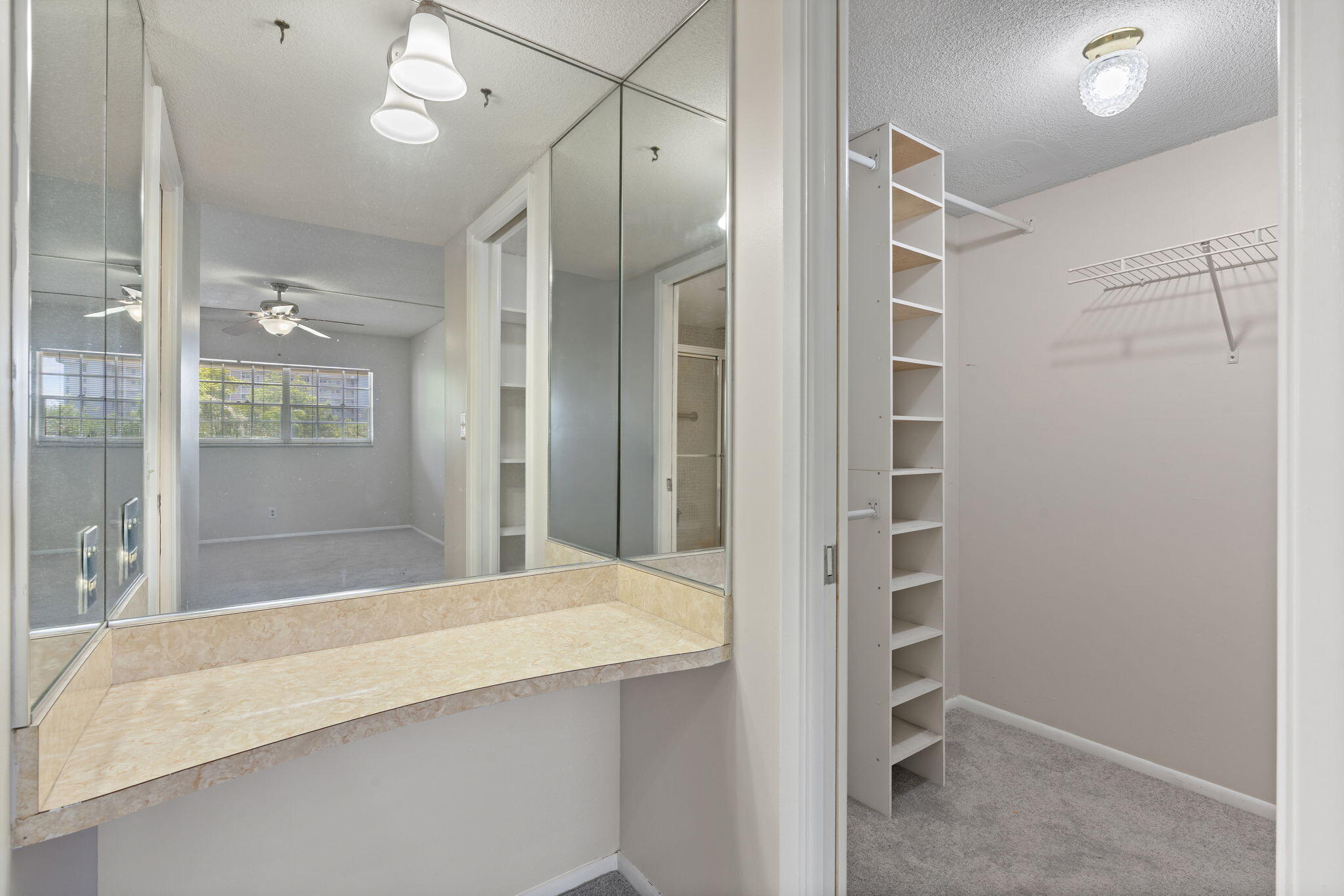 NO 16 PALM-AIRE COUNTRY CLUB - Residential