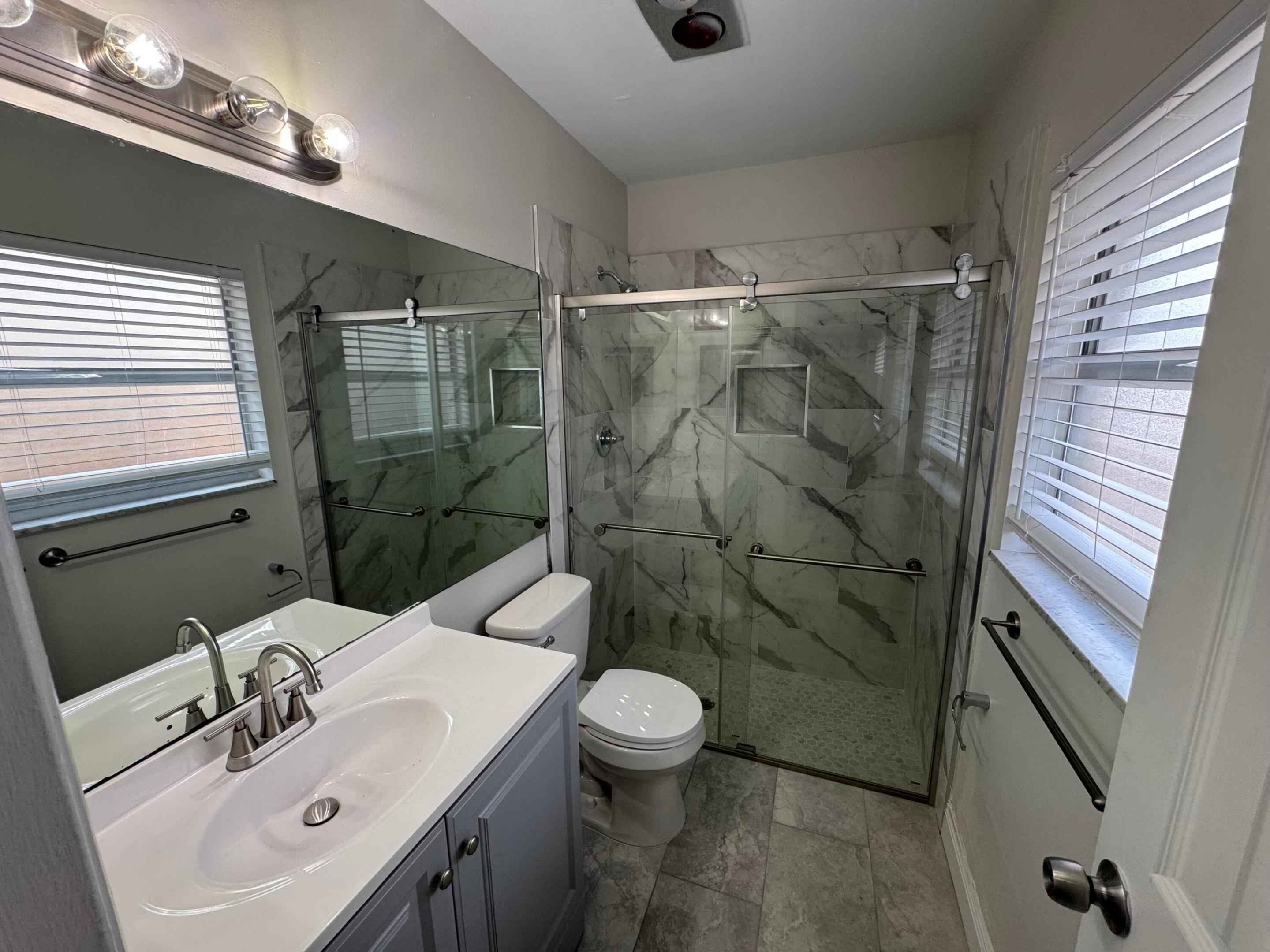 OCTOBER PARK - Residential Lease