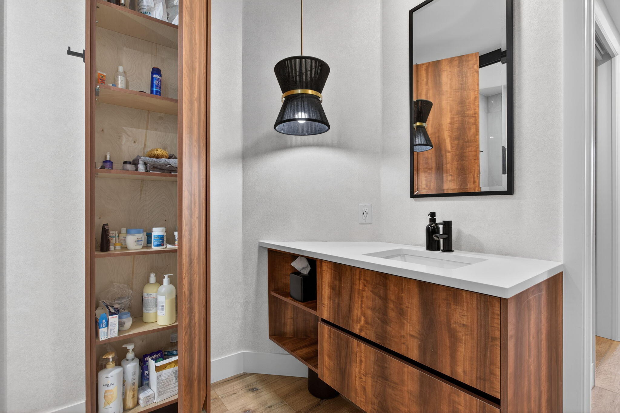 WILTON STATION RES CONDO - Residential