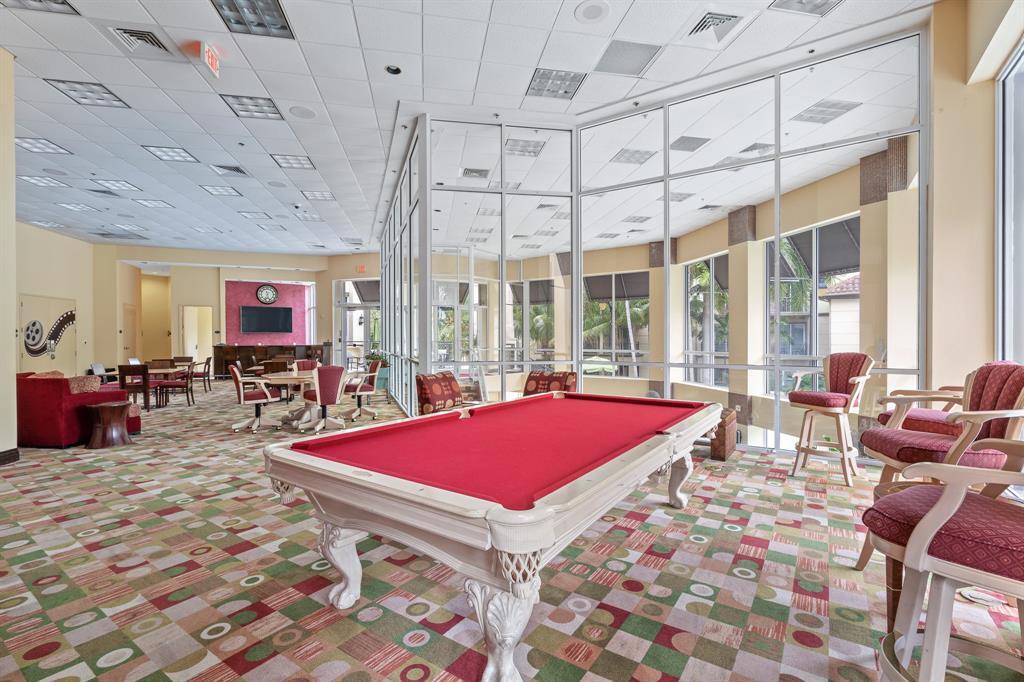 WILTON STATION RES CONDO - Residential