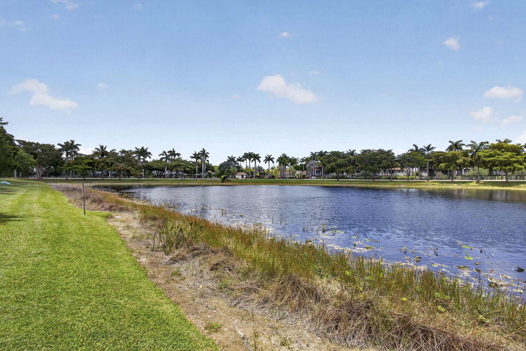 WELLINGTONS EDGE PAR 78 PH 2 - Residential