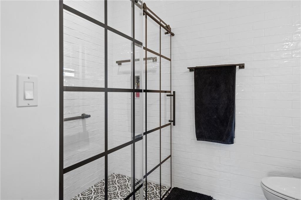 REGENCY OAKS UNIT 1 - Residential