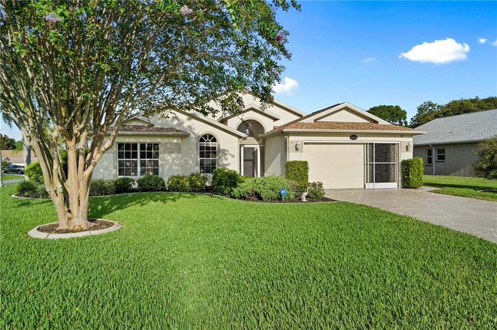 REGENCY OAKS UNIT 1 - Residential