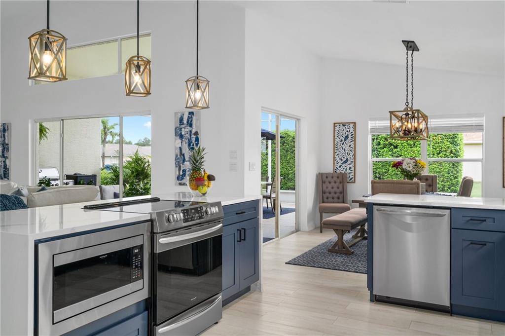 REGENCY OAKS UNIT 1 - Residential