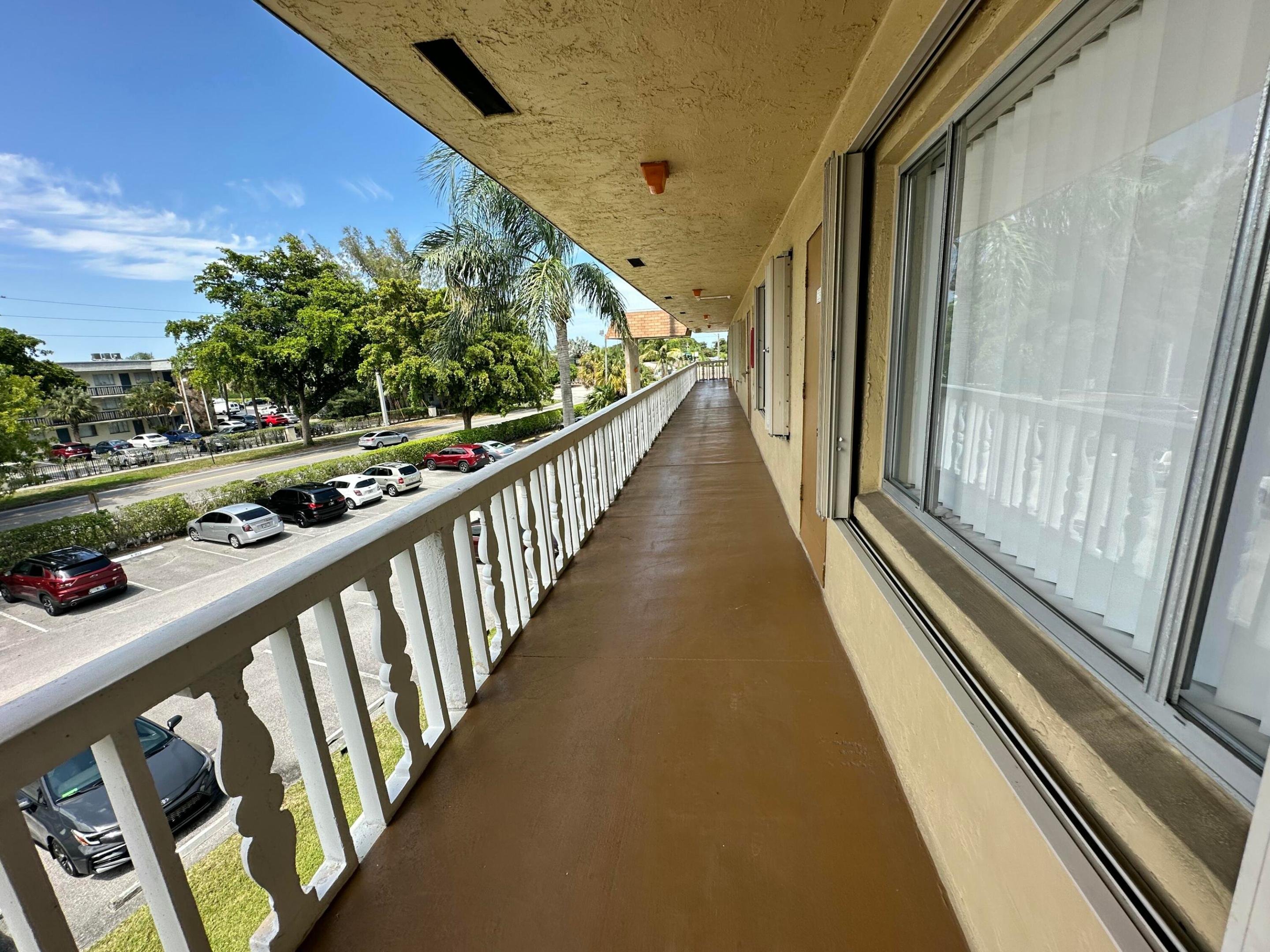 VILLAGE GREEN AVON CONDO - Residential Lease