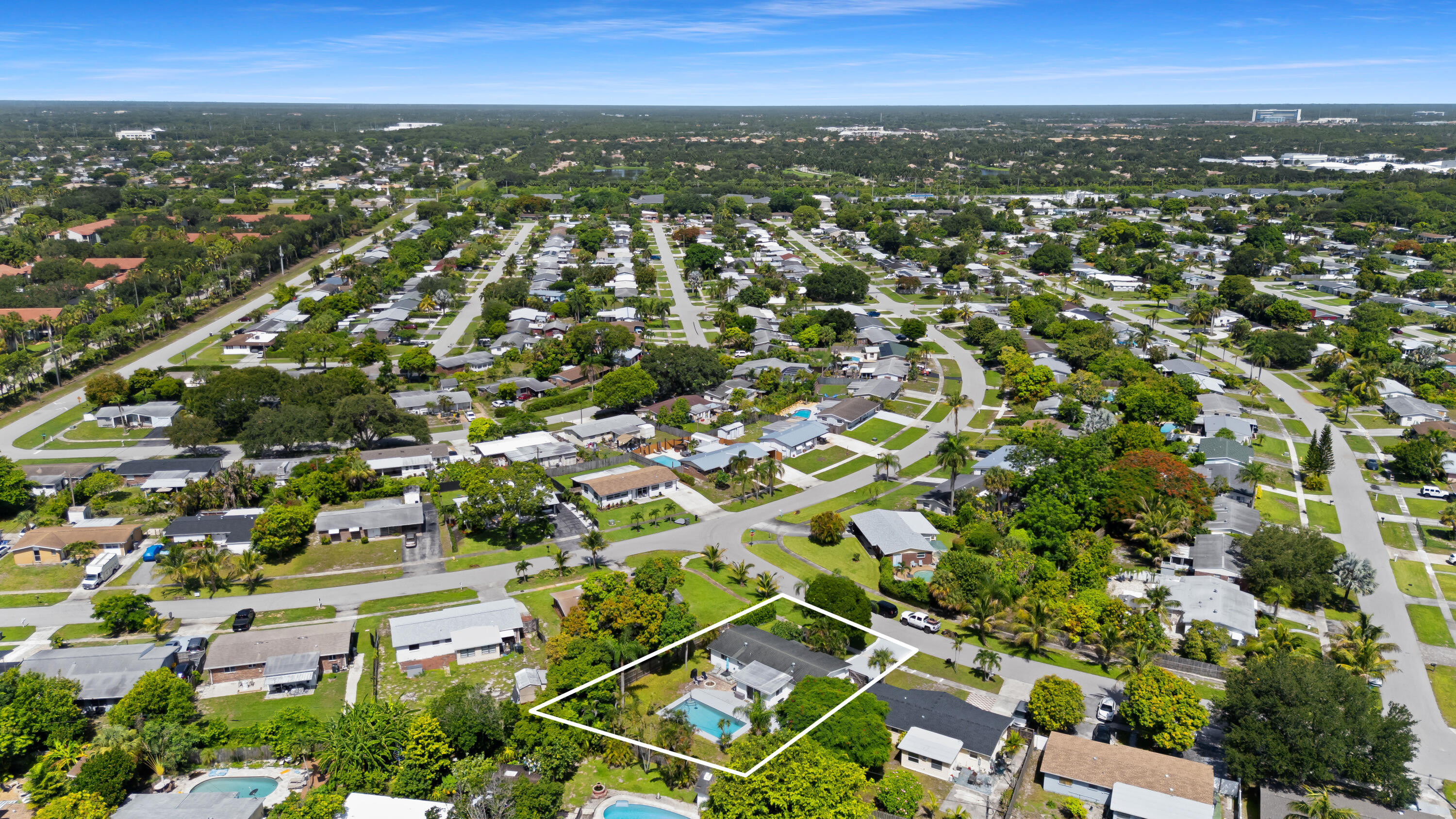 PALM BEACH CABANA COLONY 1 - Residential