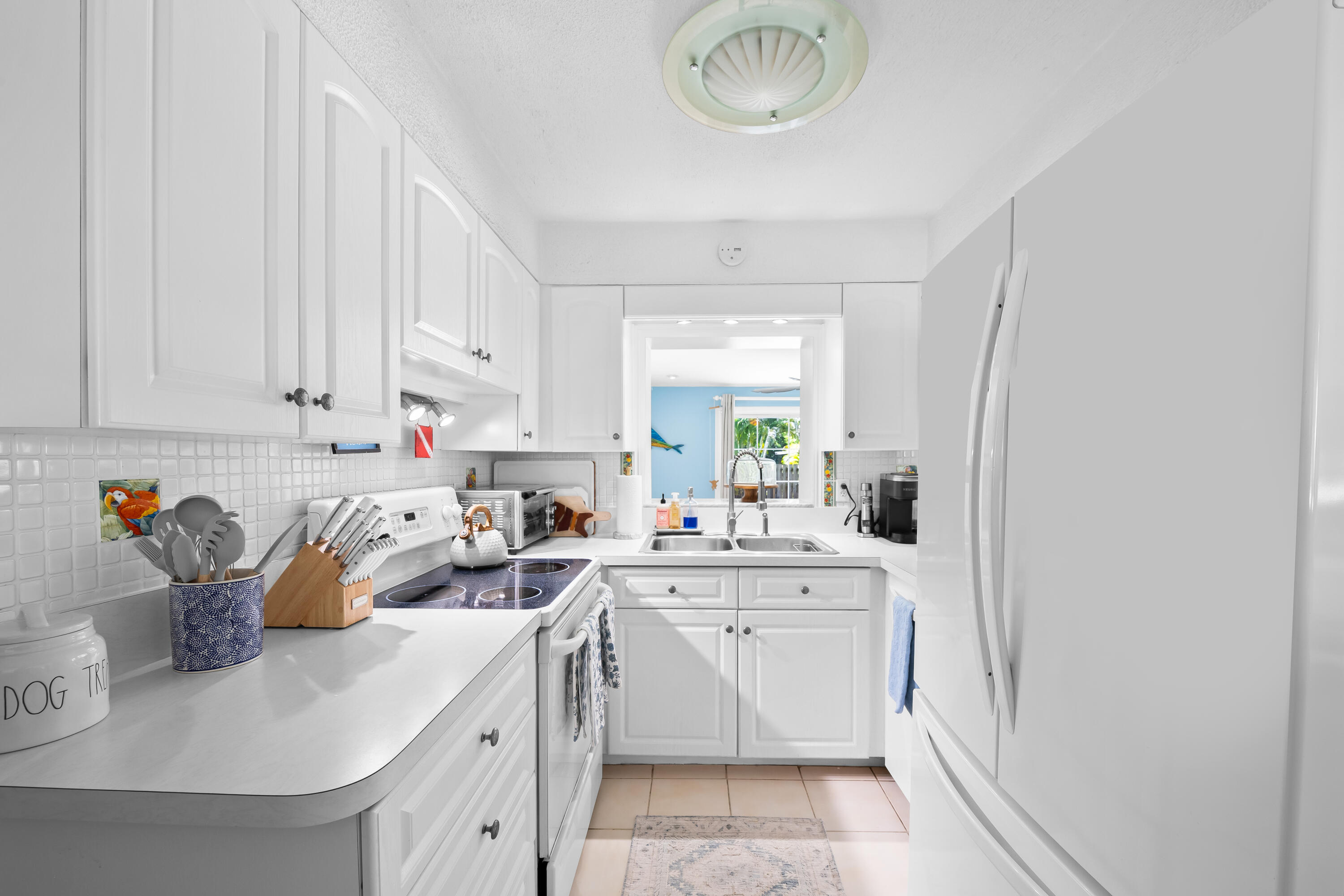 PALM BEACH CABANA COLONY 1 - Residential