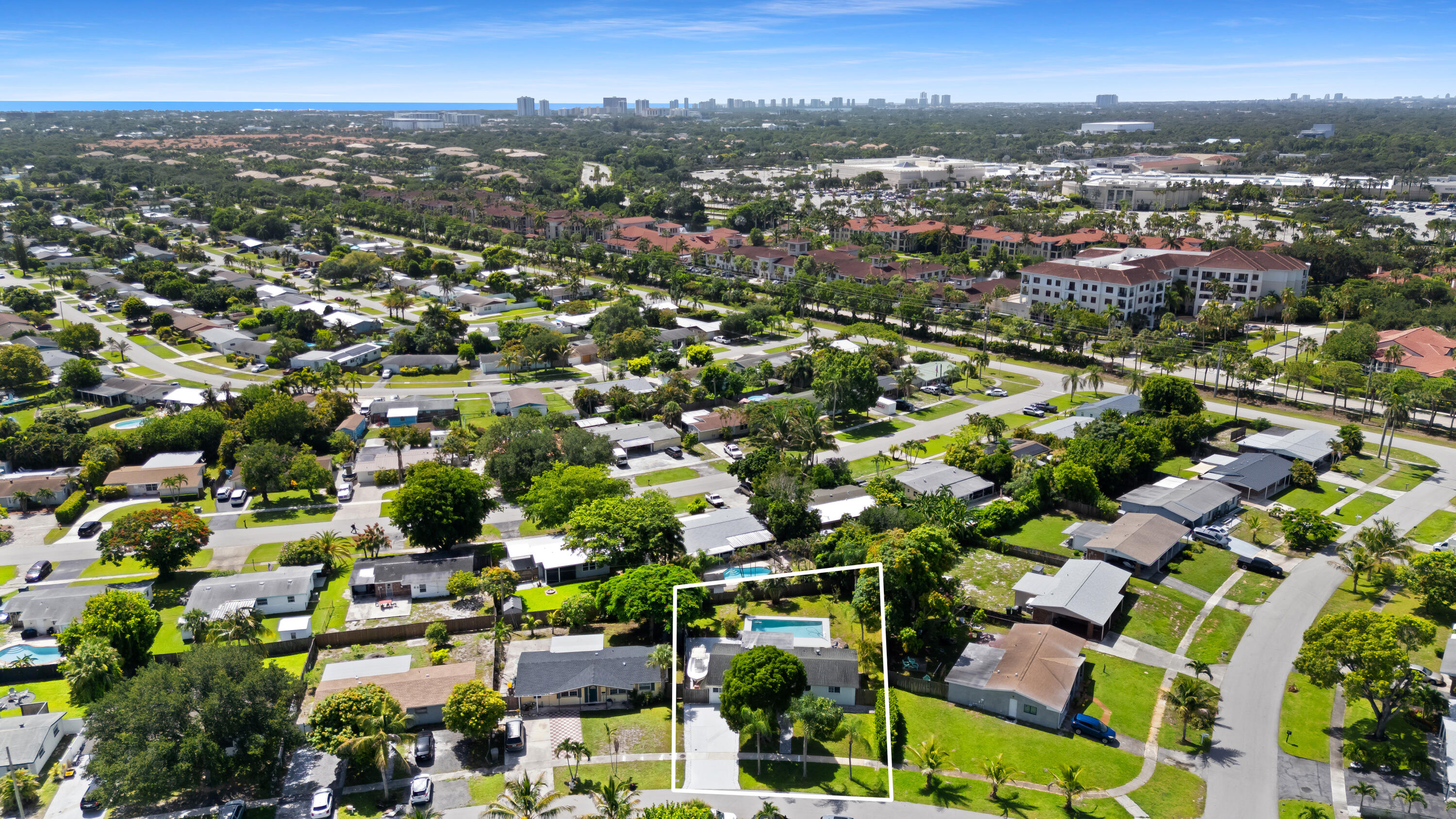 PALM BEACH CABANA COLONY 1 - Residential