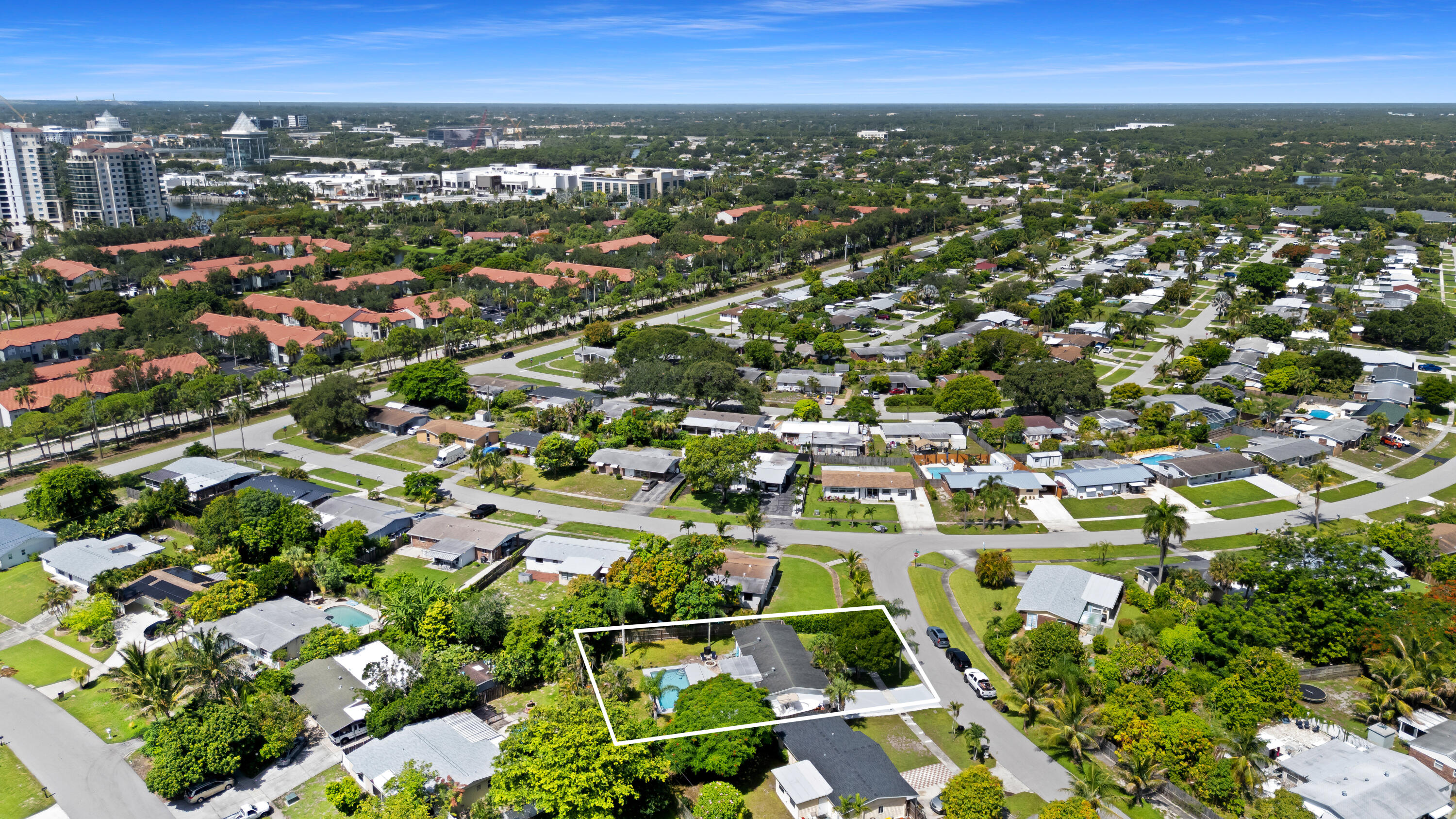 PALM BEACH CABANA COLONY 1 - Residential