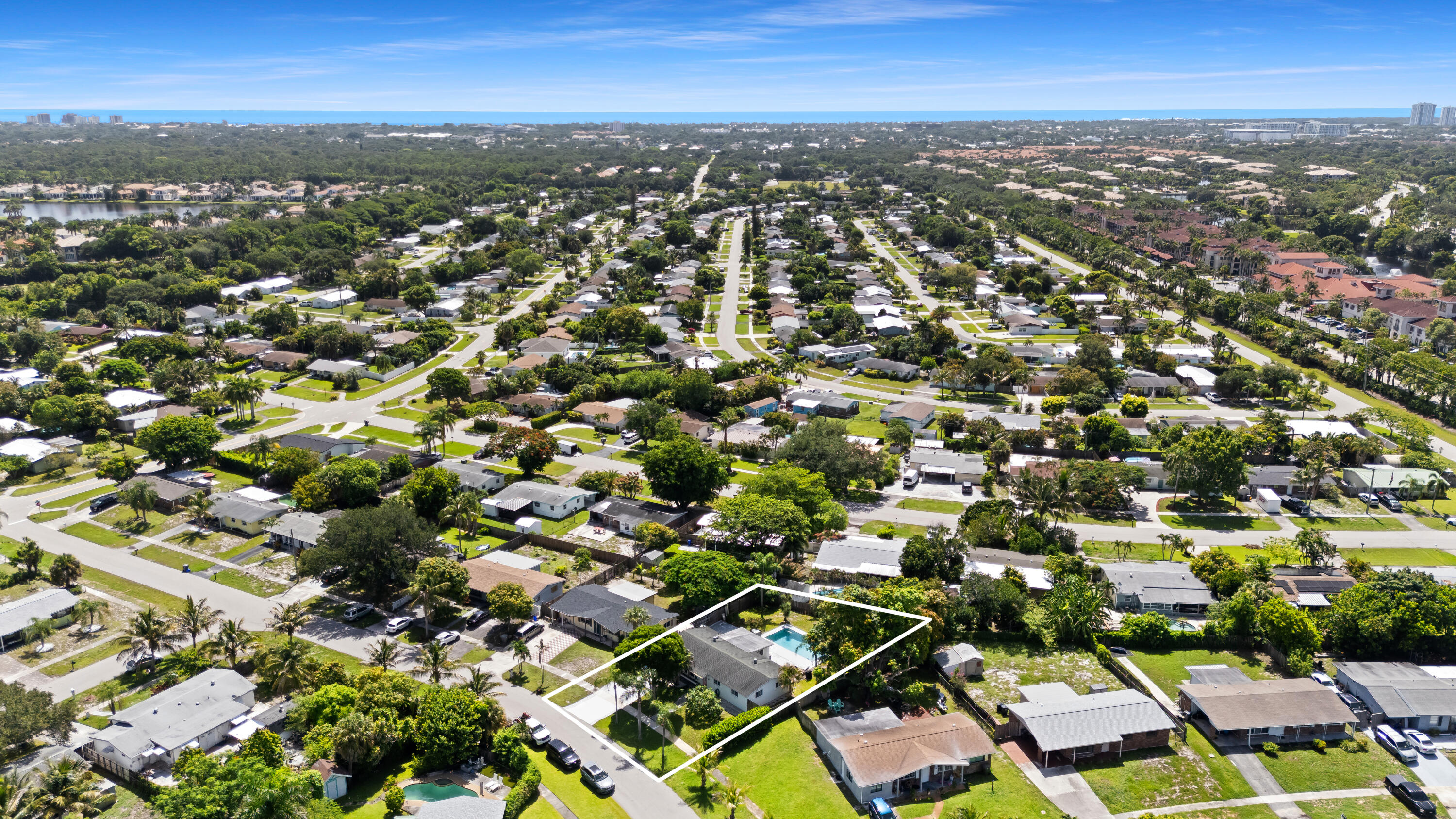 PALM BEACH CABANA COLONY 1 - Residential