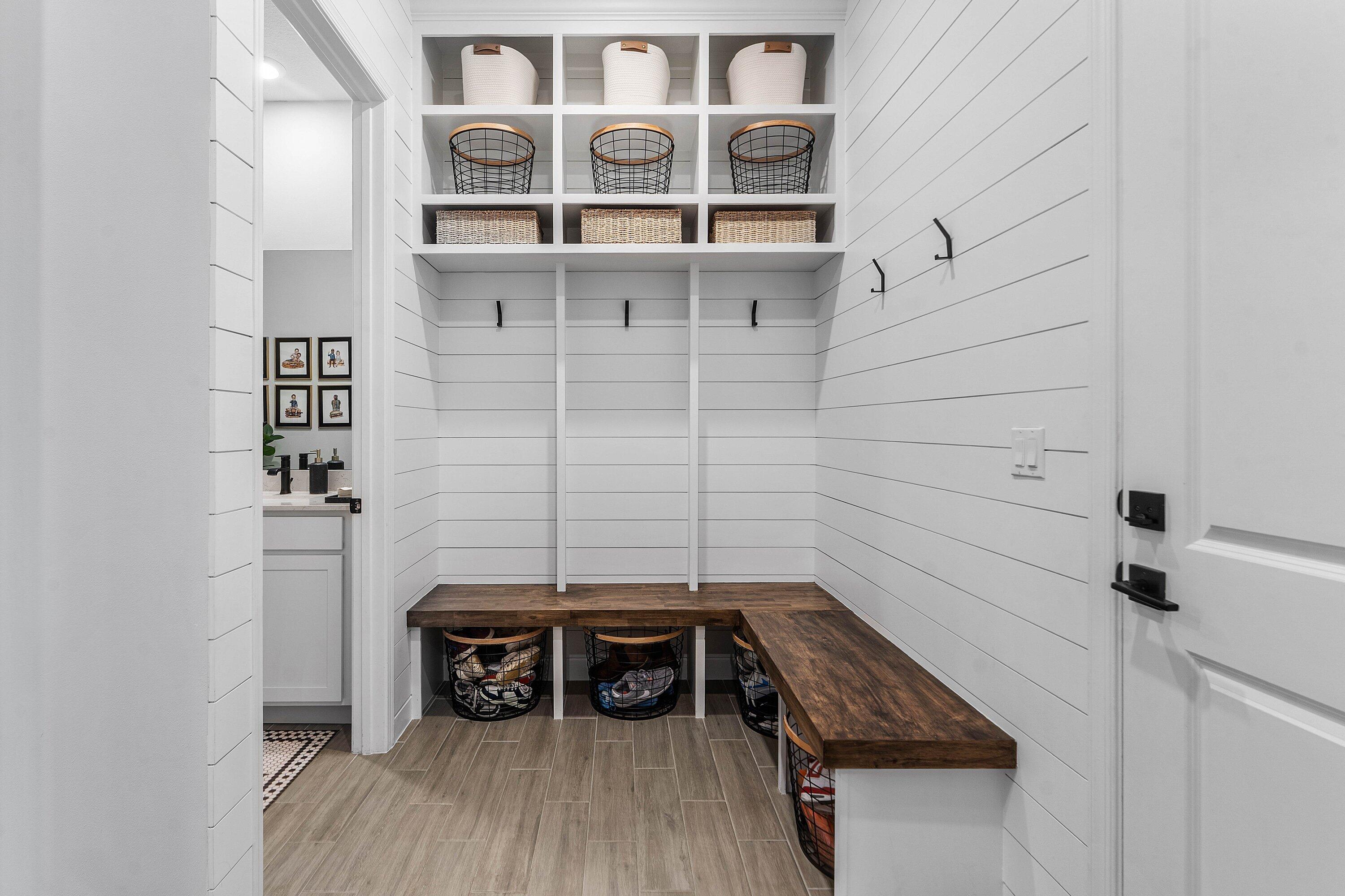 ARDEN PUD POD E SOUTH - Residential Lease