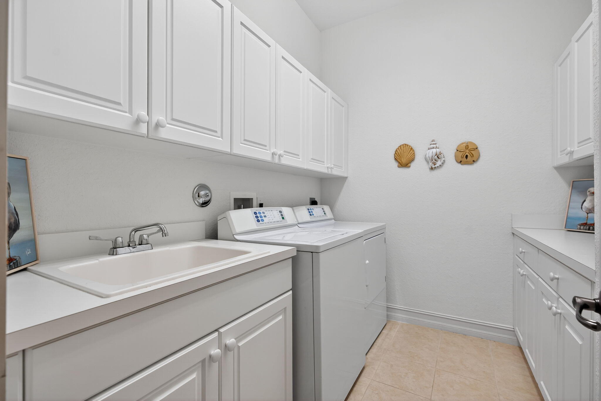 JUPITER HARBOUR - Residential Lease
