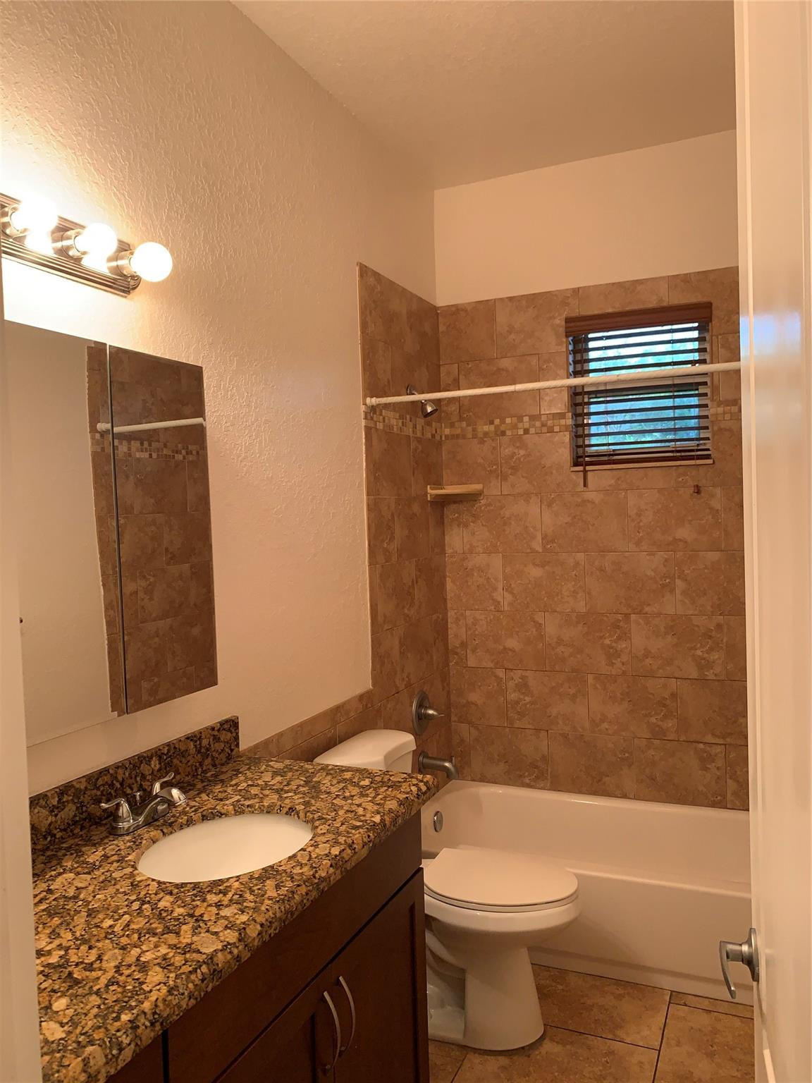 SE DANIA BEACH - Residential Lease