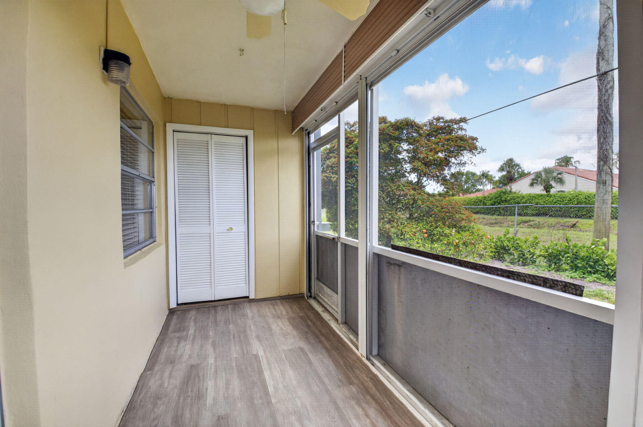 KINGS POINT NORMANDY CONDOS - Residential