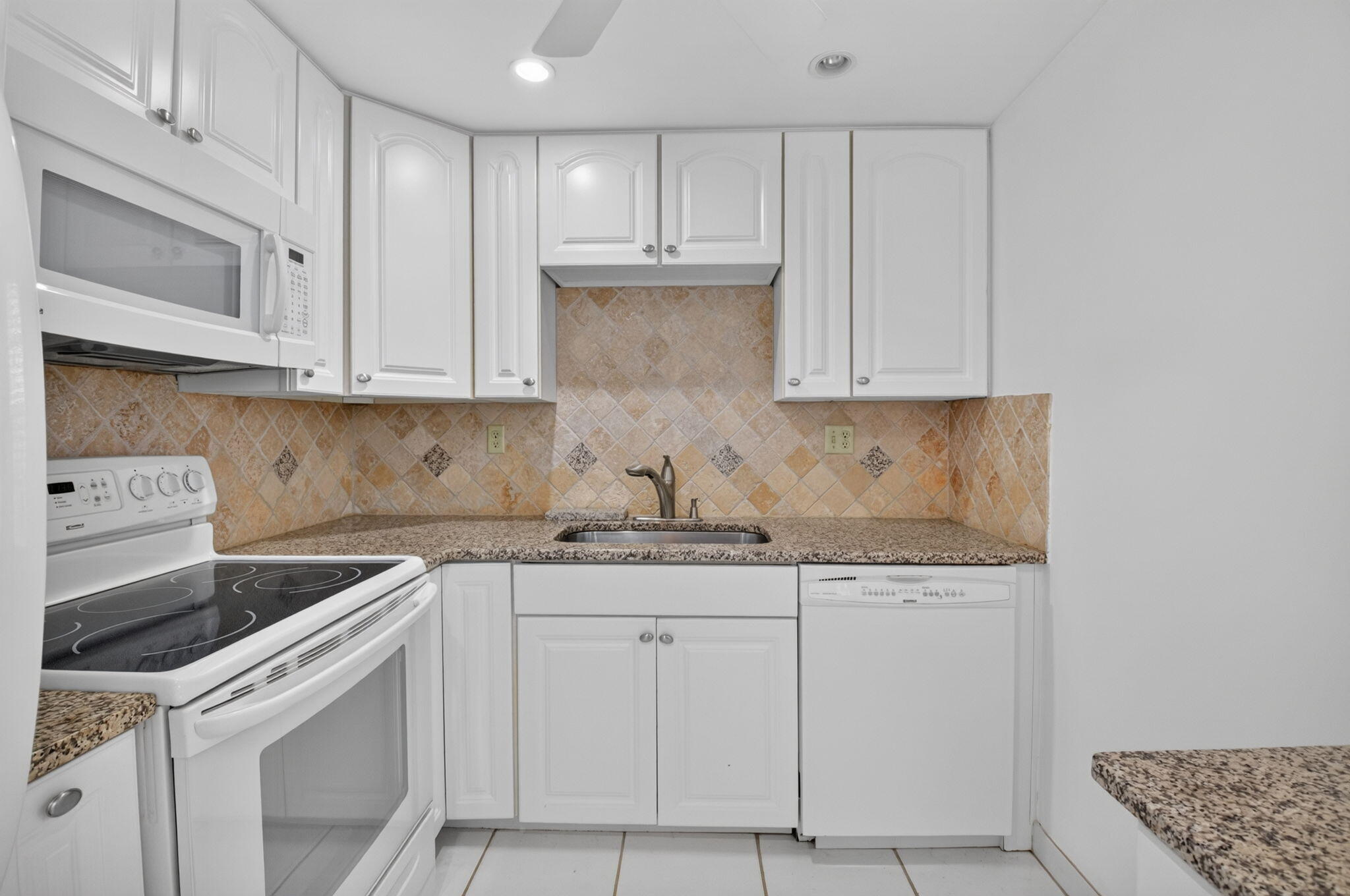 KINGS POINT NORMANDY CONDOS - Residential