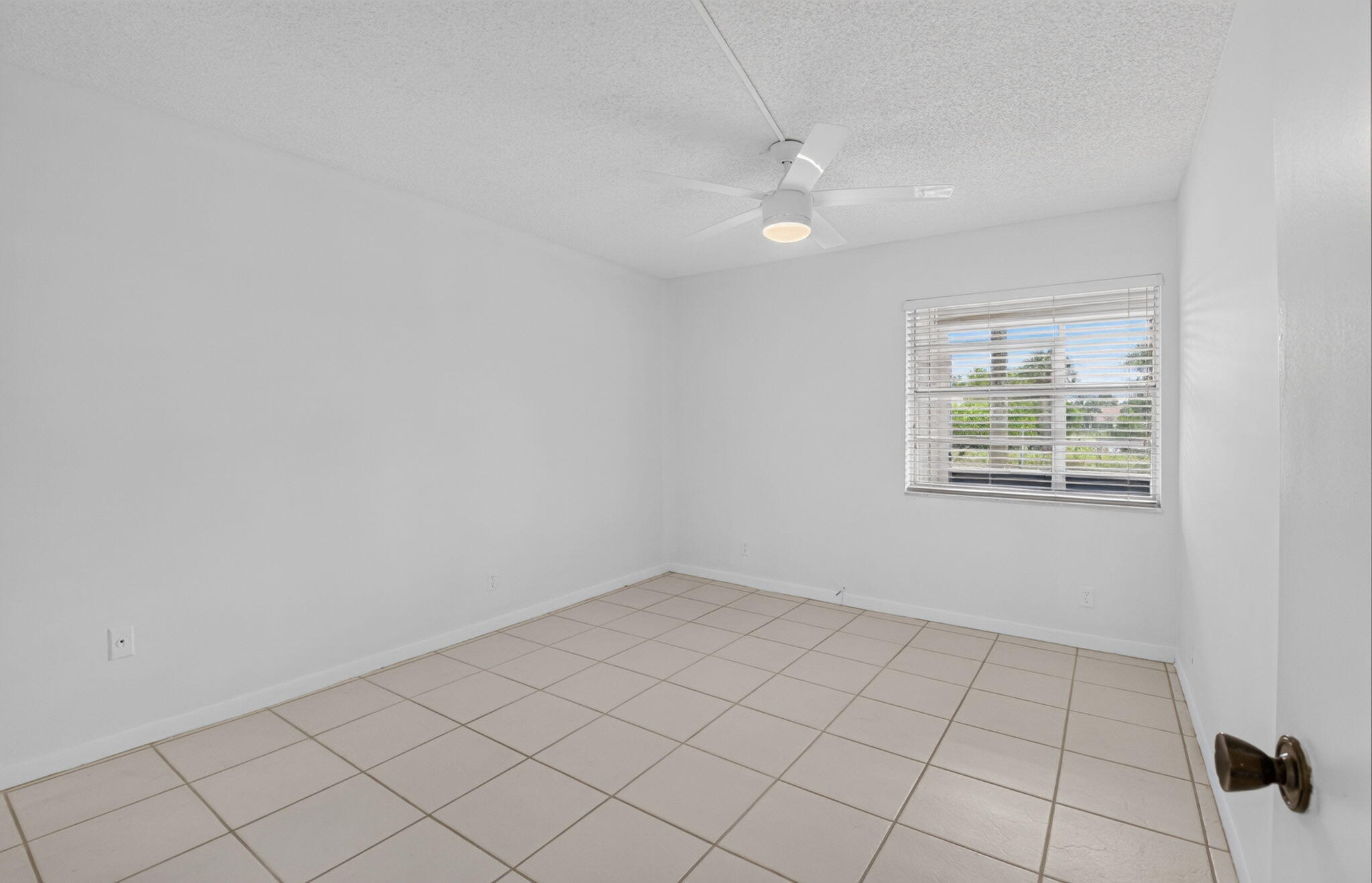 KINGS POINT NORMANDY CONDOS - Residential