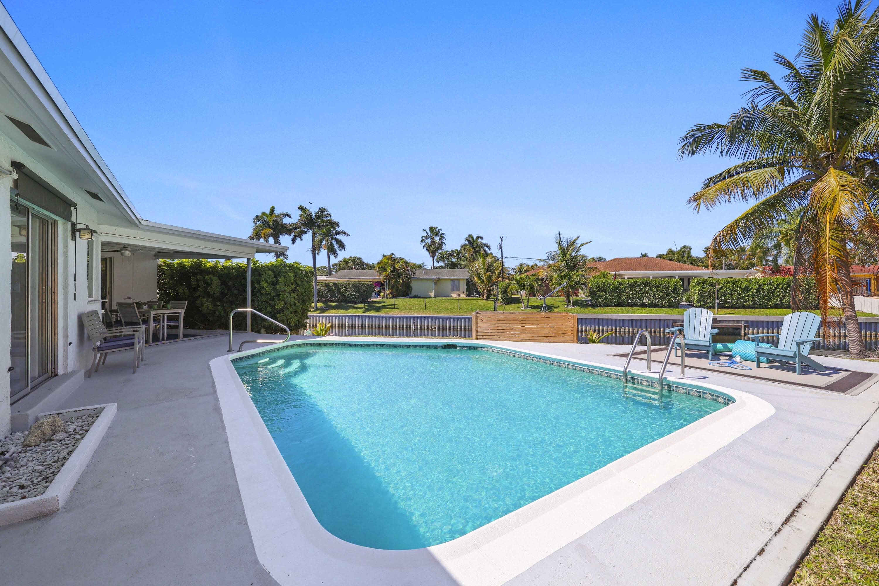 ISLAND ESTATES - Residential