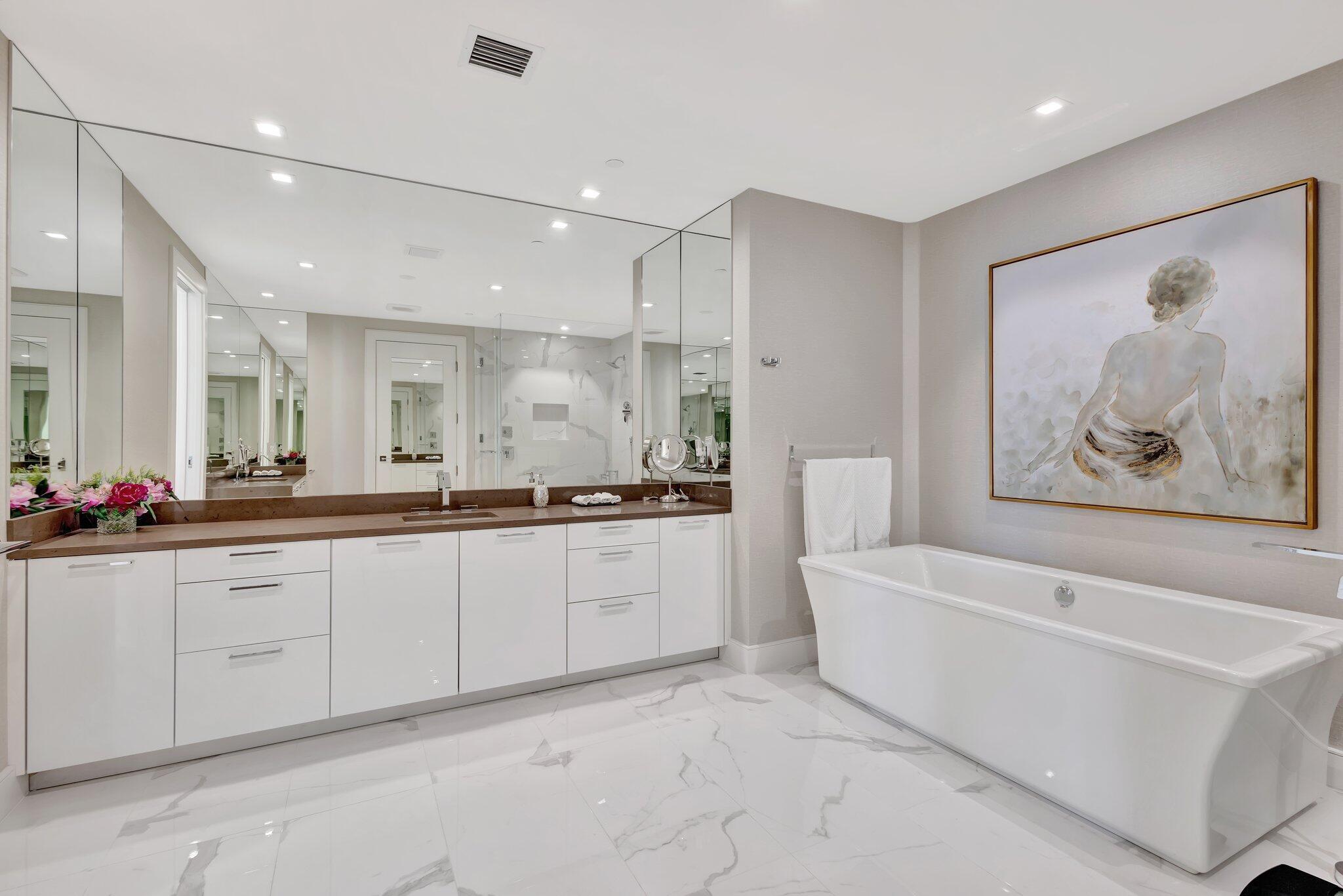 VISTABLUE SINGER ISLAND CONDO - Residential