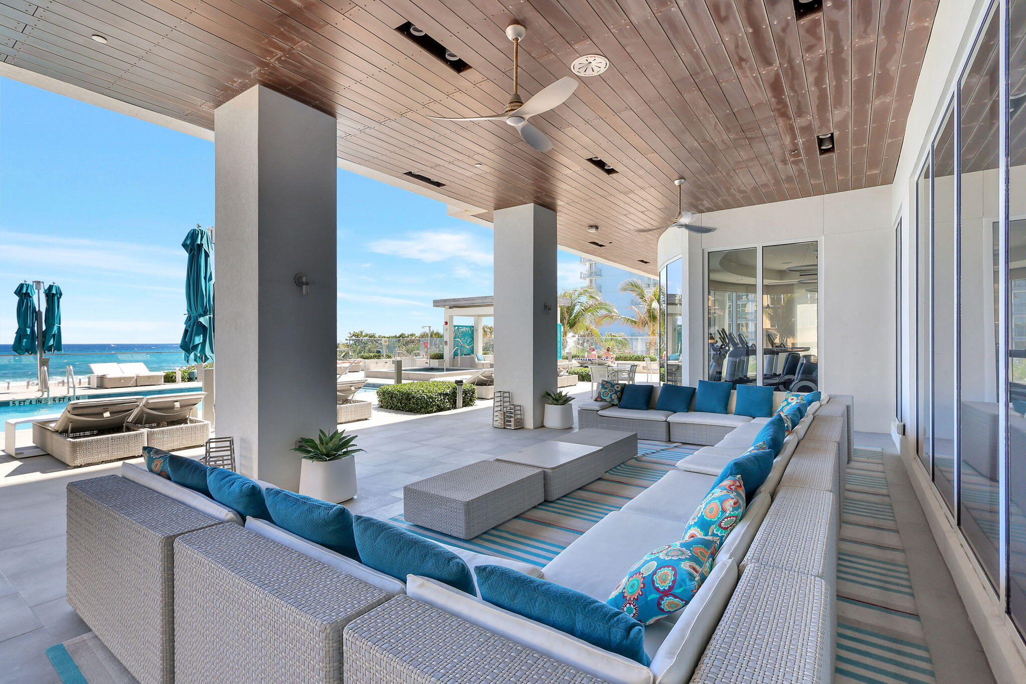 VISTABLUE SINGER ISLAND CONDO - Residential
