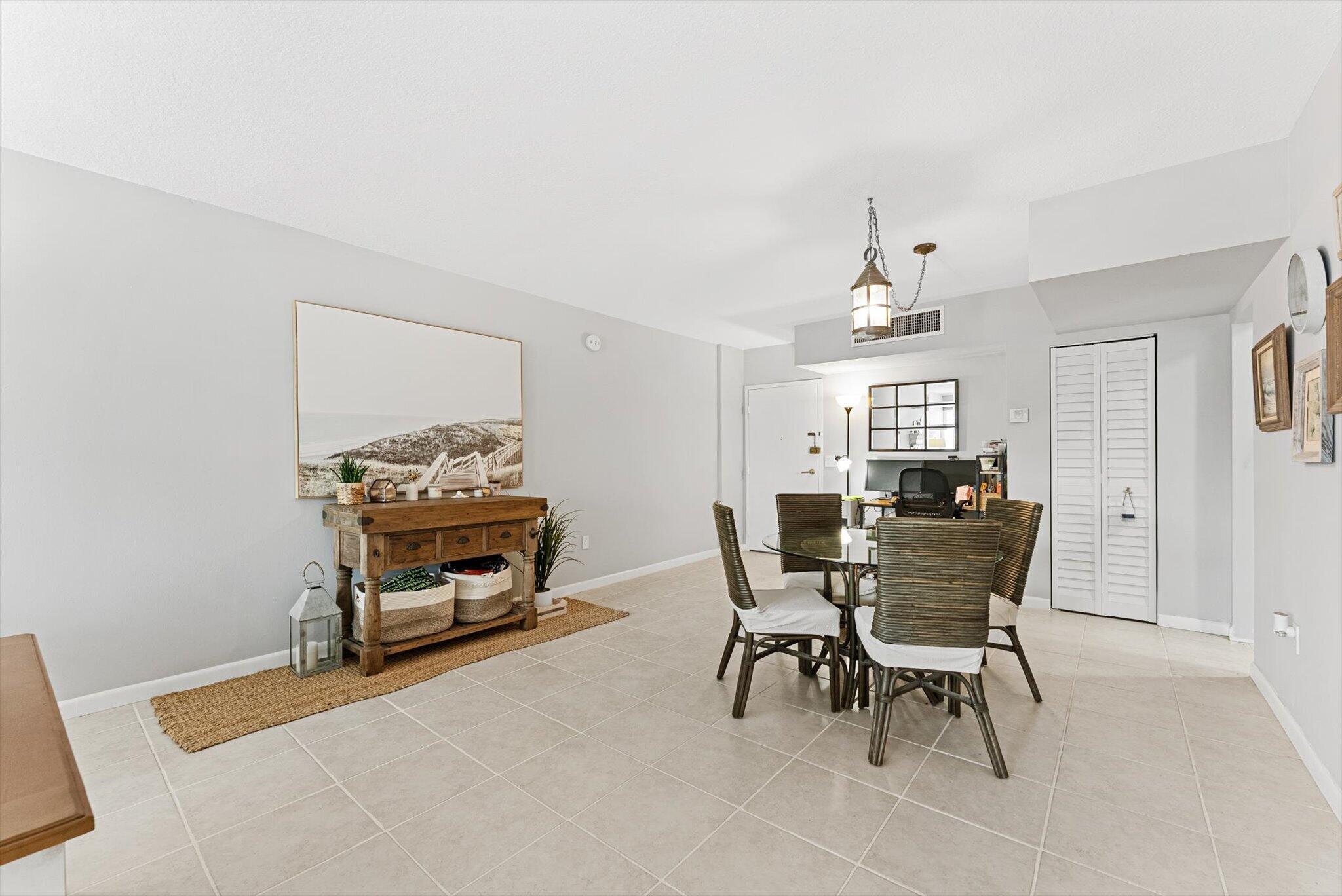 PATRICIAN OF PALM BEACH CONDO - Residential