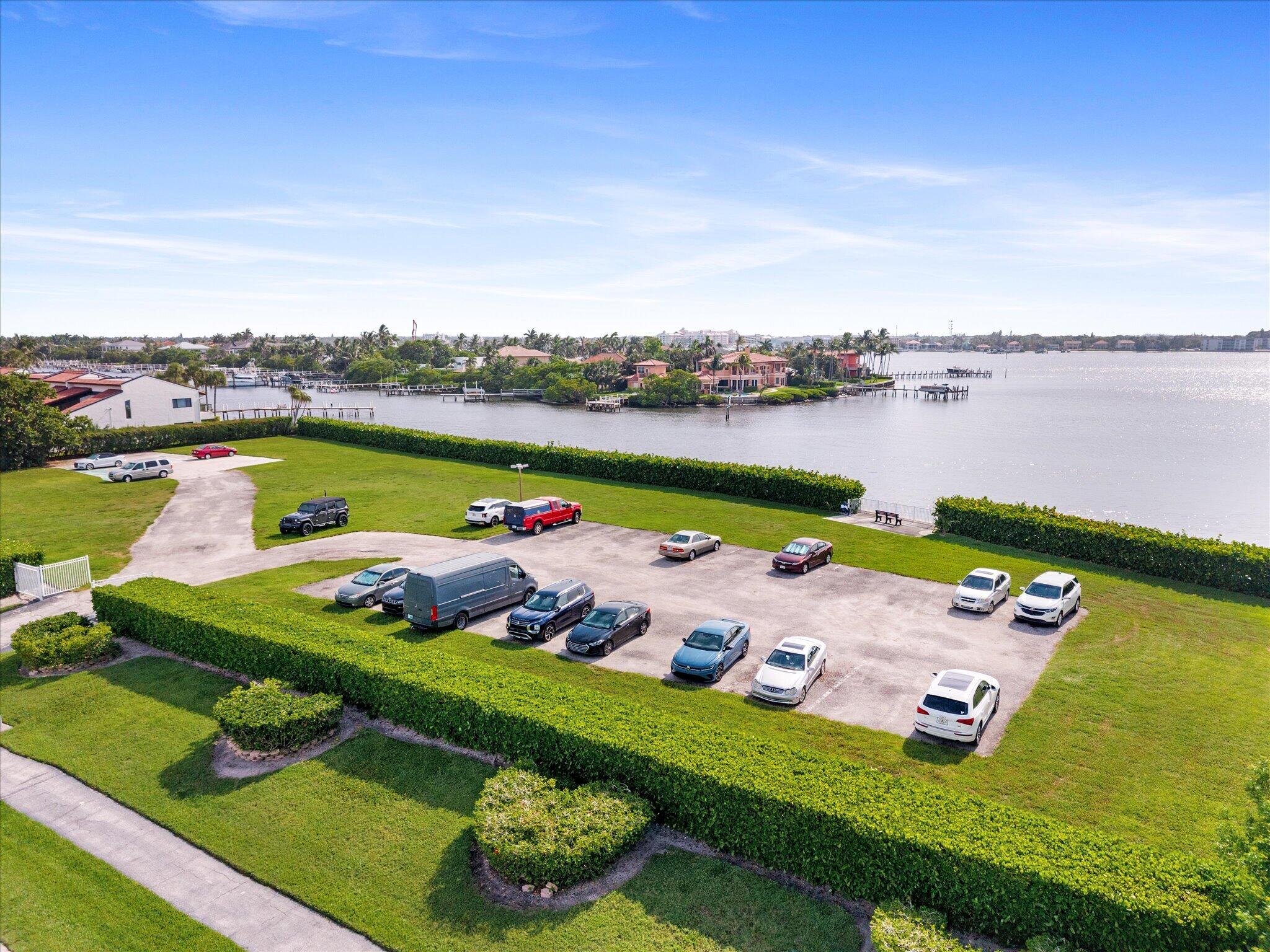 PATRICIAN OF PALM BEACH CONDO - Residential