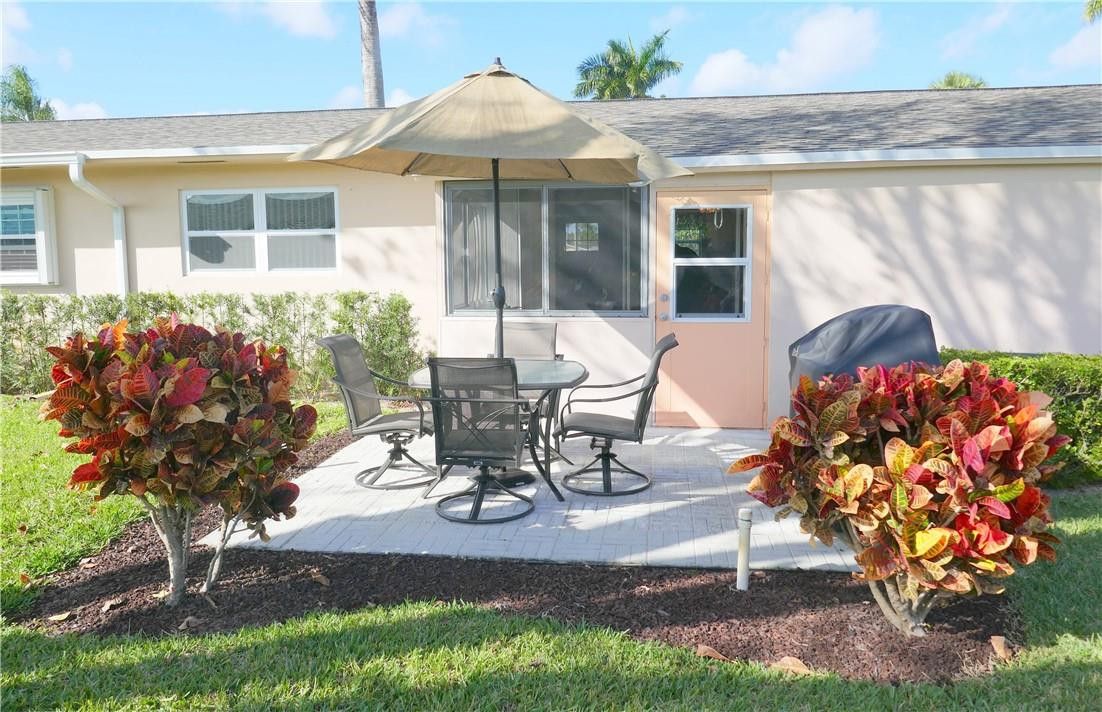 CRESTHAVEN - DUDLEY - Residential
