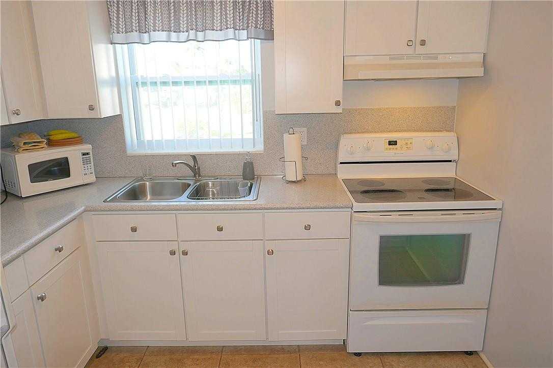 CRESTHAVEN - DUDLEY - Residential