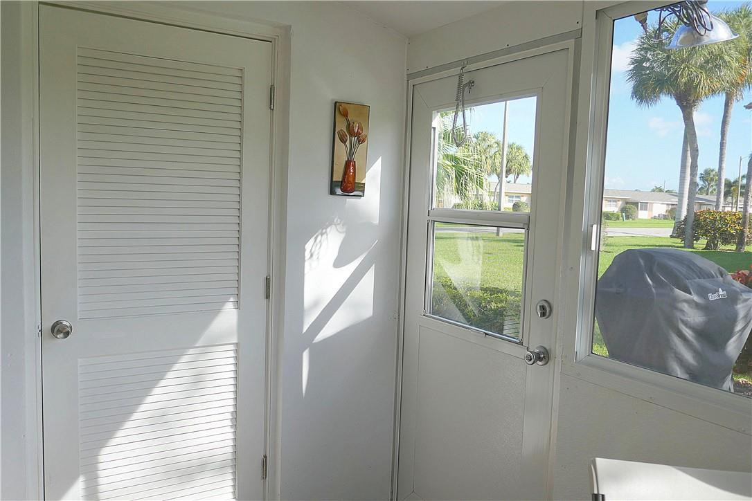 CRESTHAVEN - DUDLEY - Residential