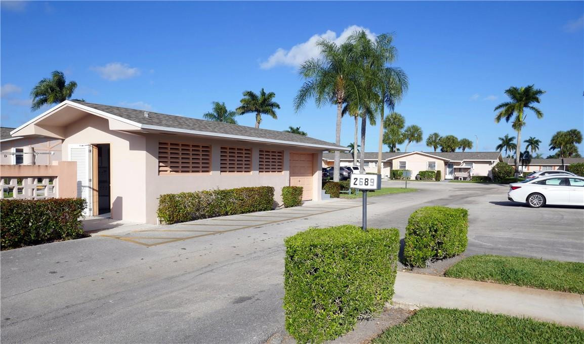CRESTHAVEN - DUDLEY - Residential