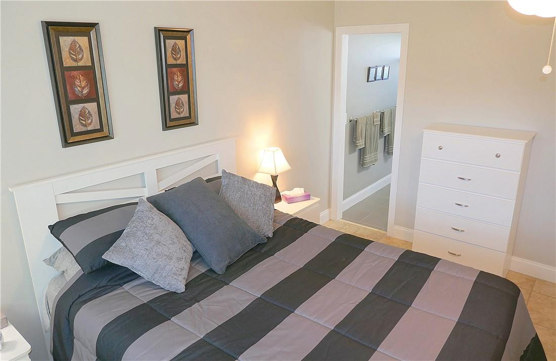 CRESTHAVEN - DUDLEY - Residential