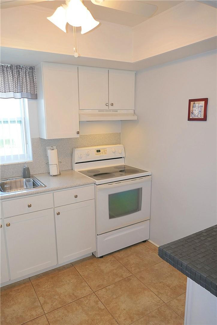 CRESTHAVEN - DUDLEY - Residential