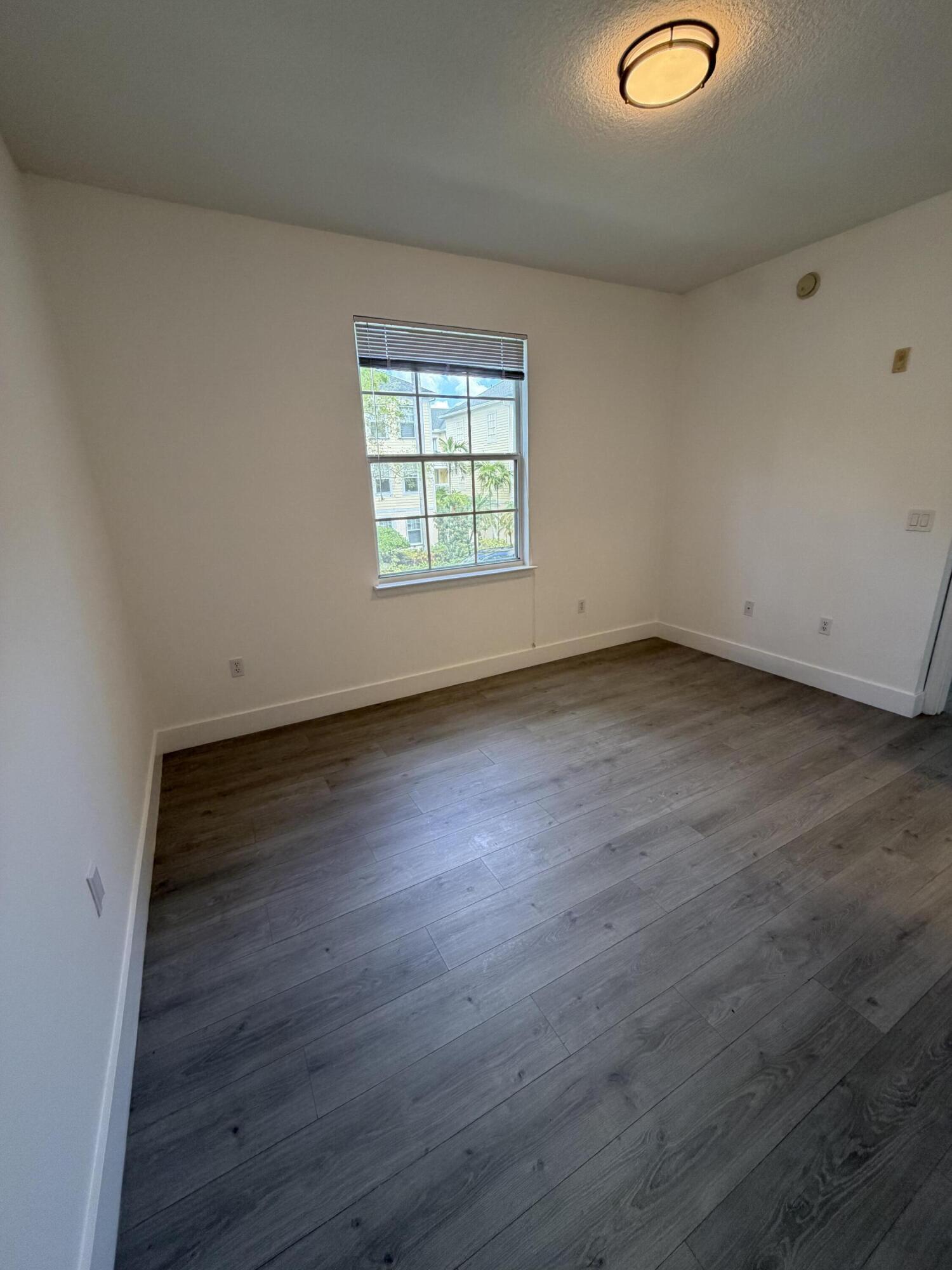SOMERSET AT ABACOA CONDO - Residential Lease