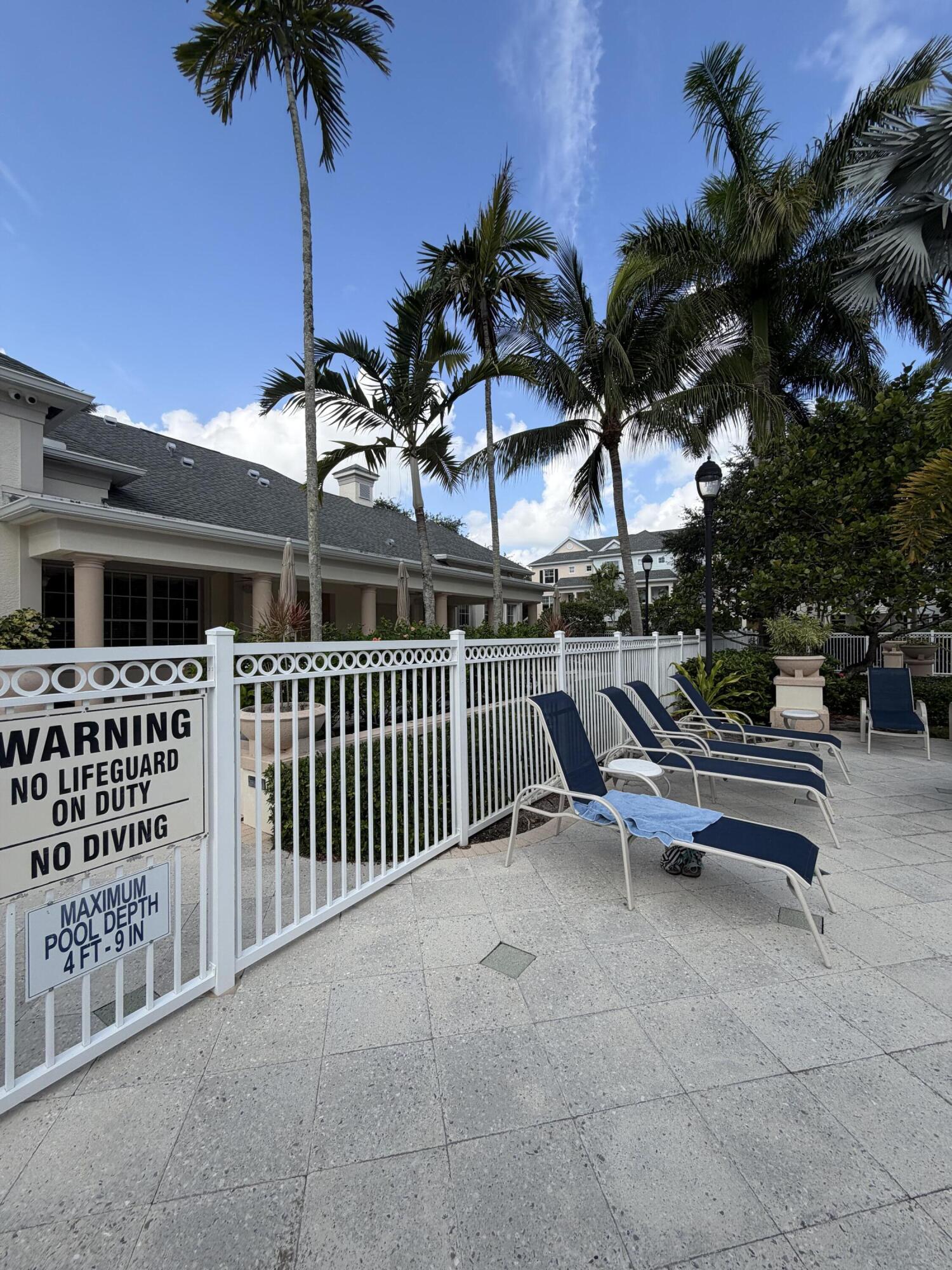 SOMERSET AT ABACOA CONDO - Residential Lease