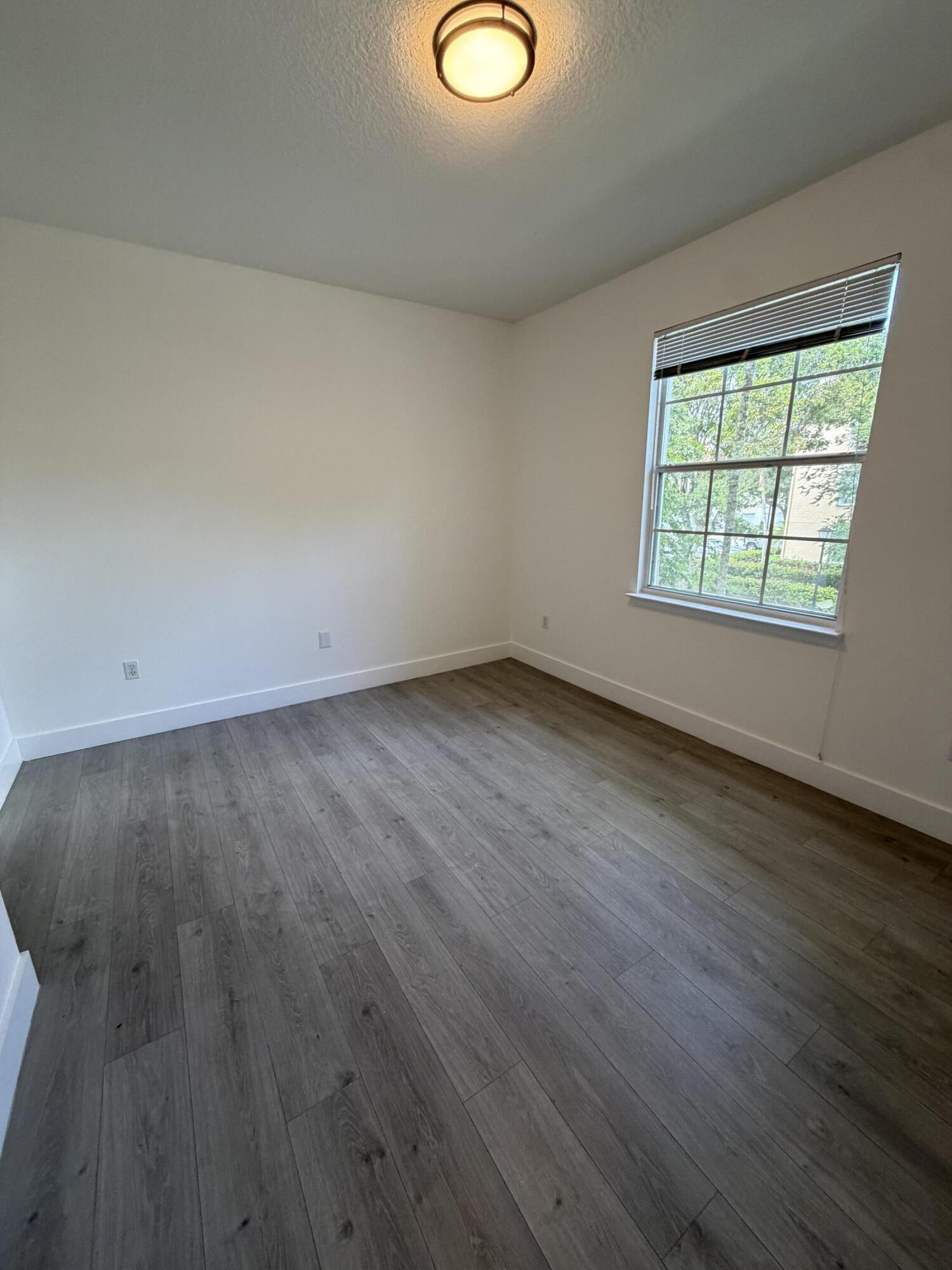 SOMERSET AT ABACOA CONDO - Residential Lease
